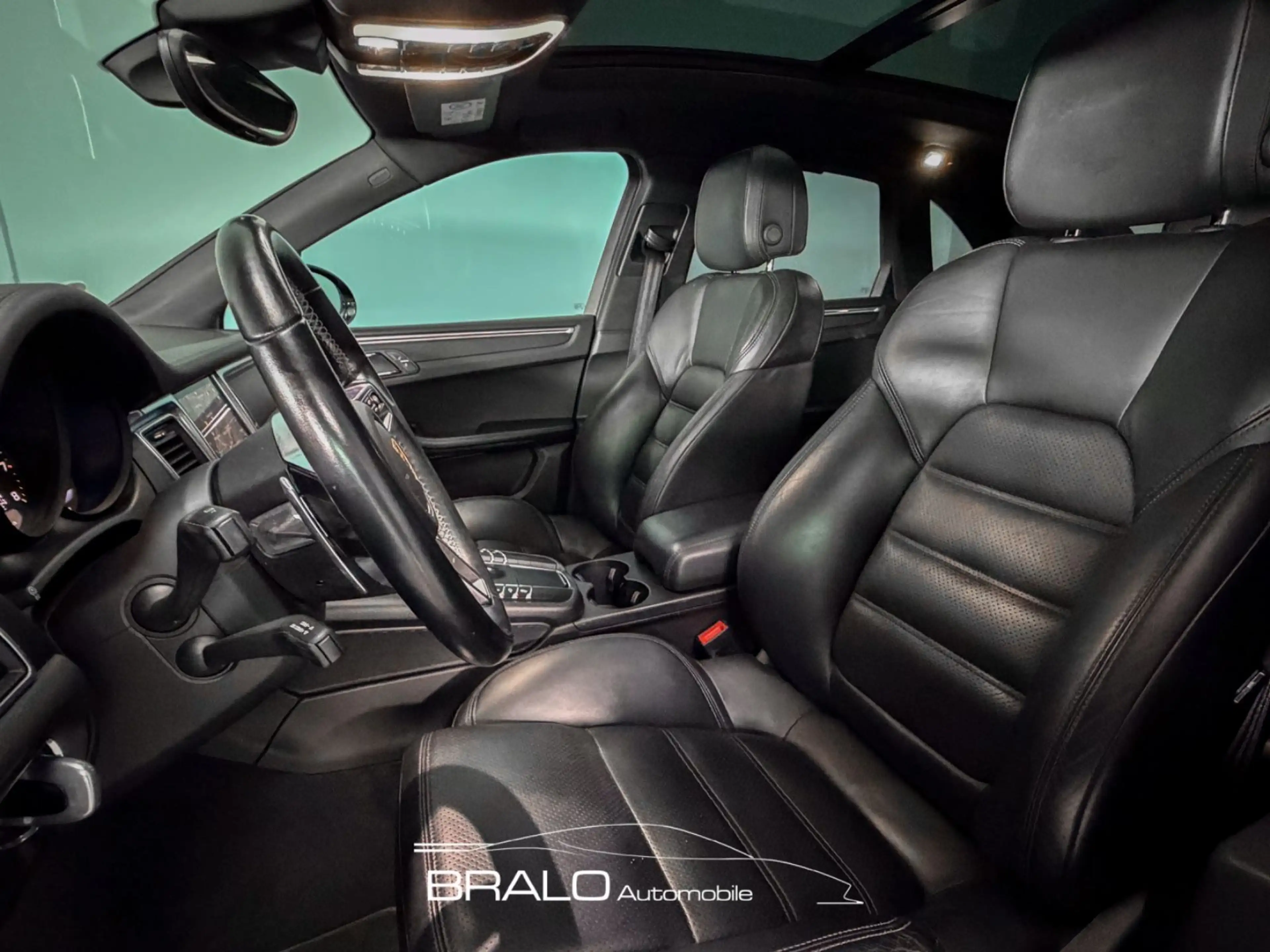 Porsche Macan 2.Hd, Vollausstattung, Scheckheft — photo 9
