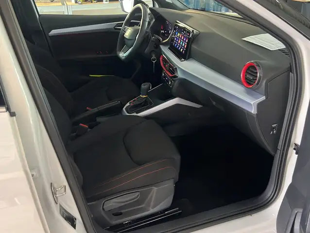Seat Arona view 17