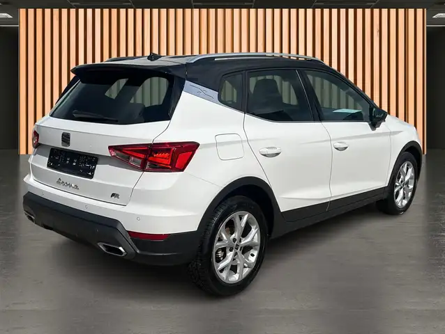 Seat Arona view 20