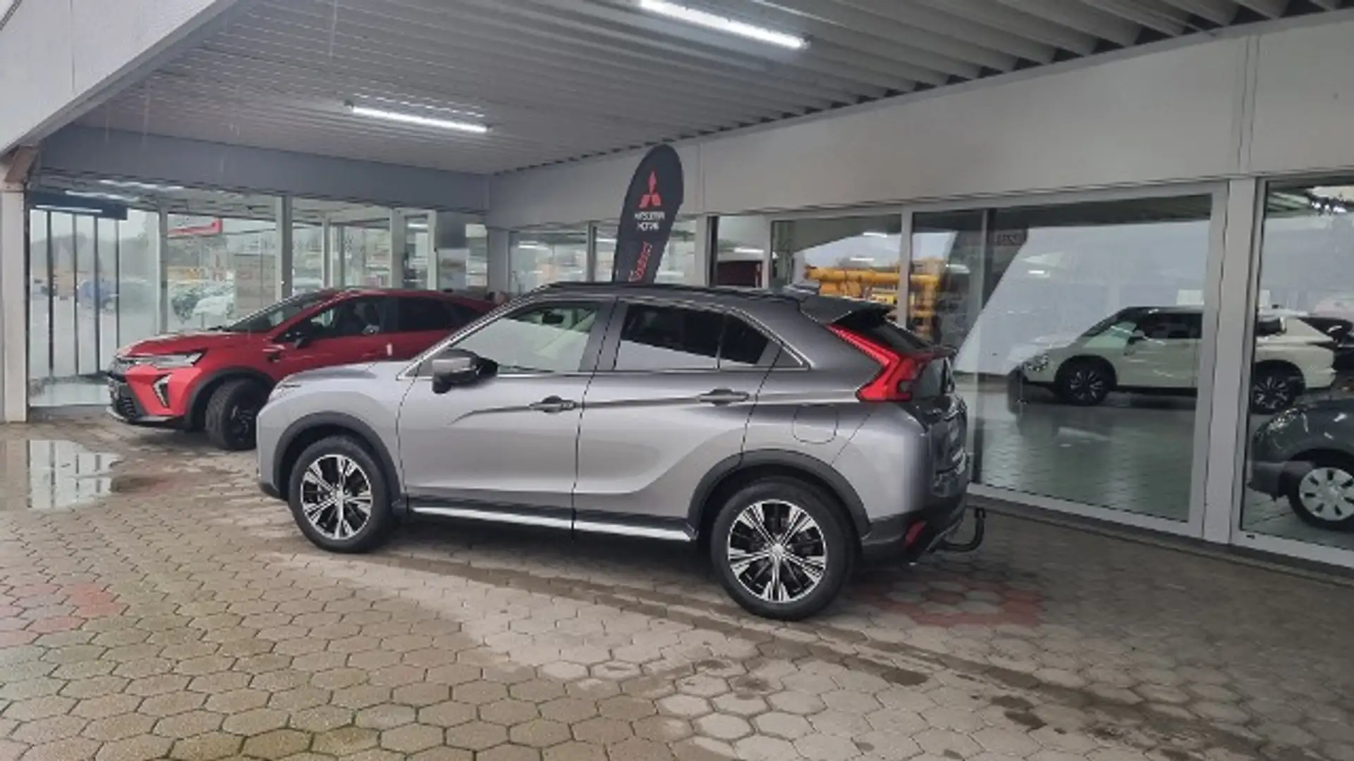 Mitsubishi Eclipse Cross TOP Navi 1.5 AHK Grijs - 2