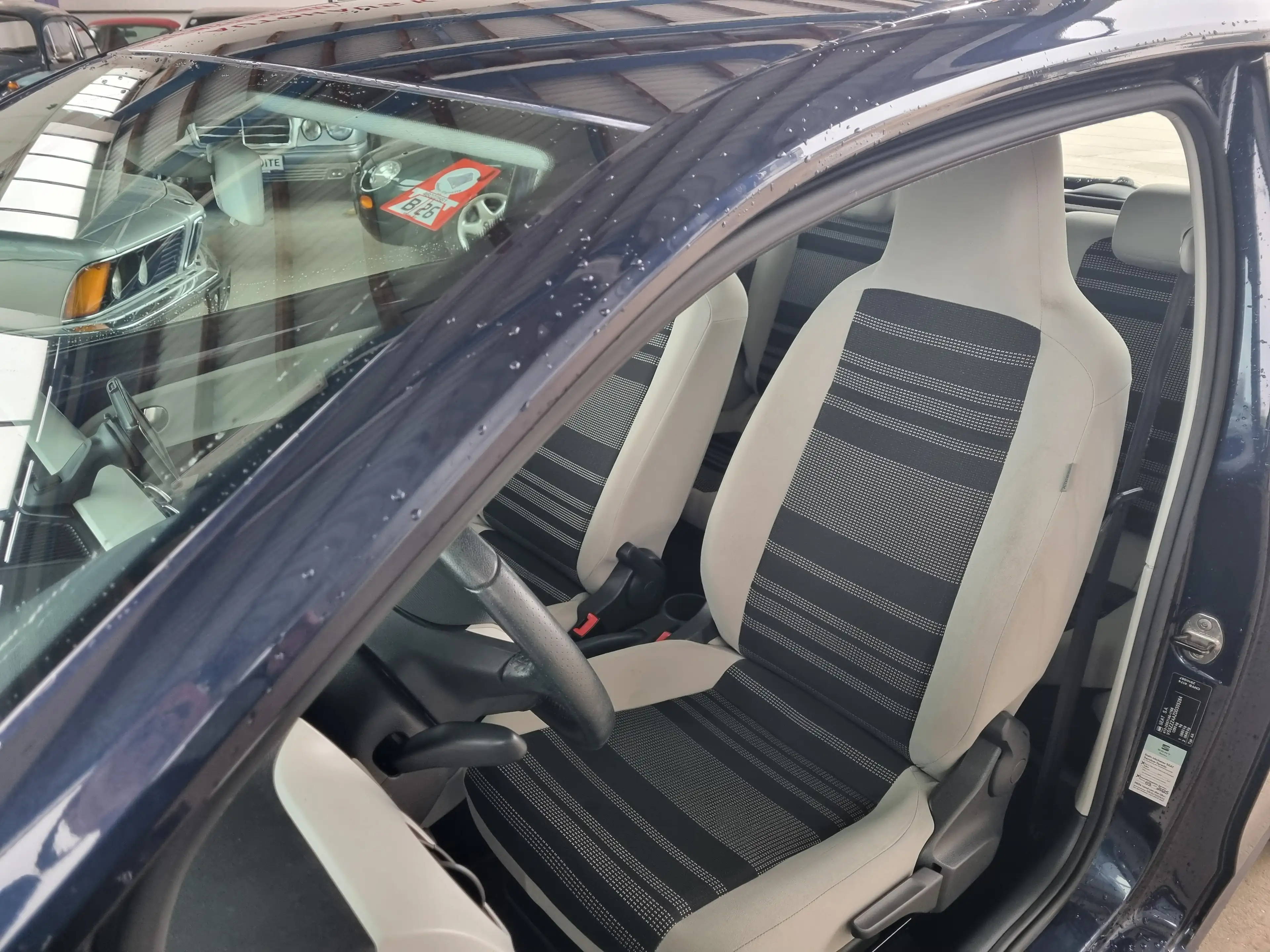 SEAT Mii 1,0 Style - Topzustand! — photo 9