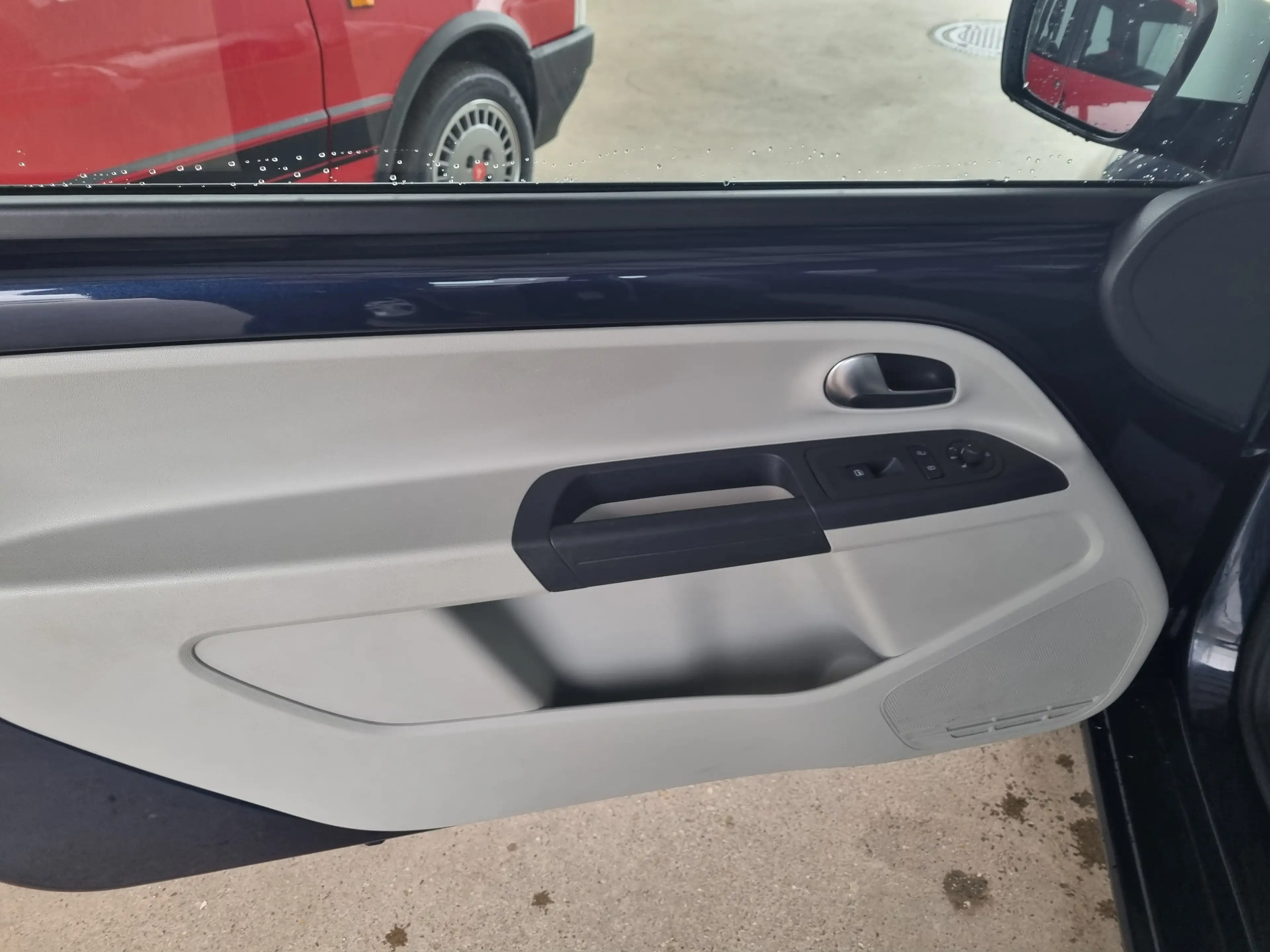 SEAT Mii 1,0 Style - Topzustand! — photo 11
