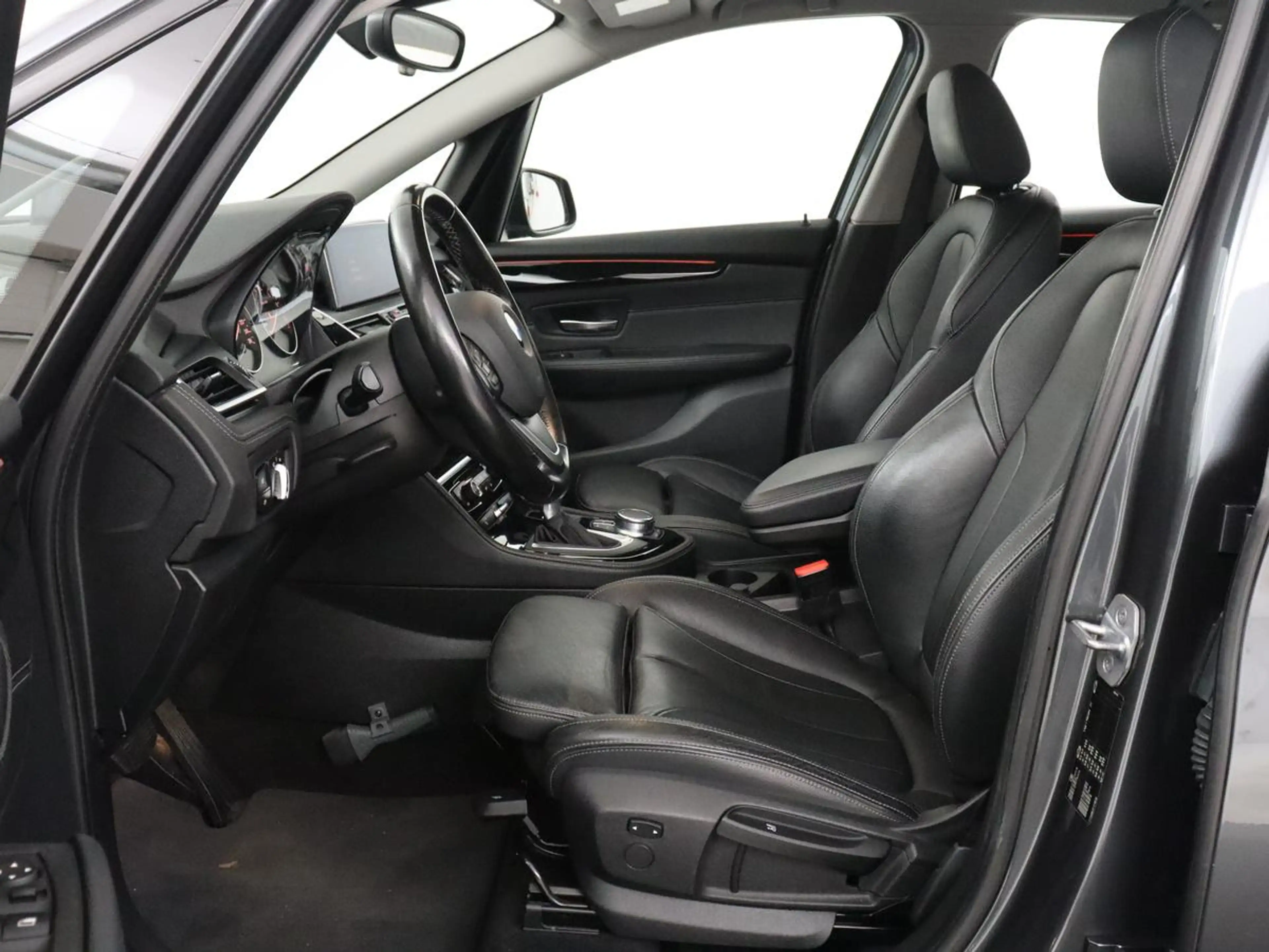 BMW 220 2-serie Active Tourer 220i High Executive | Panora — photo 4
