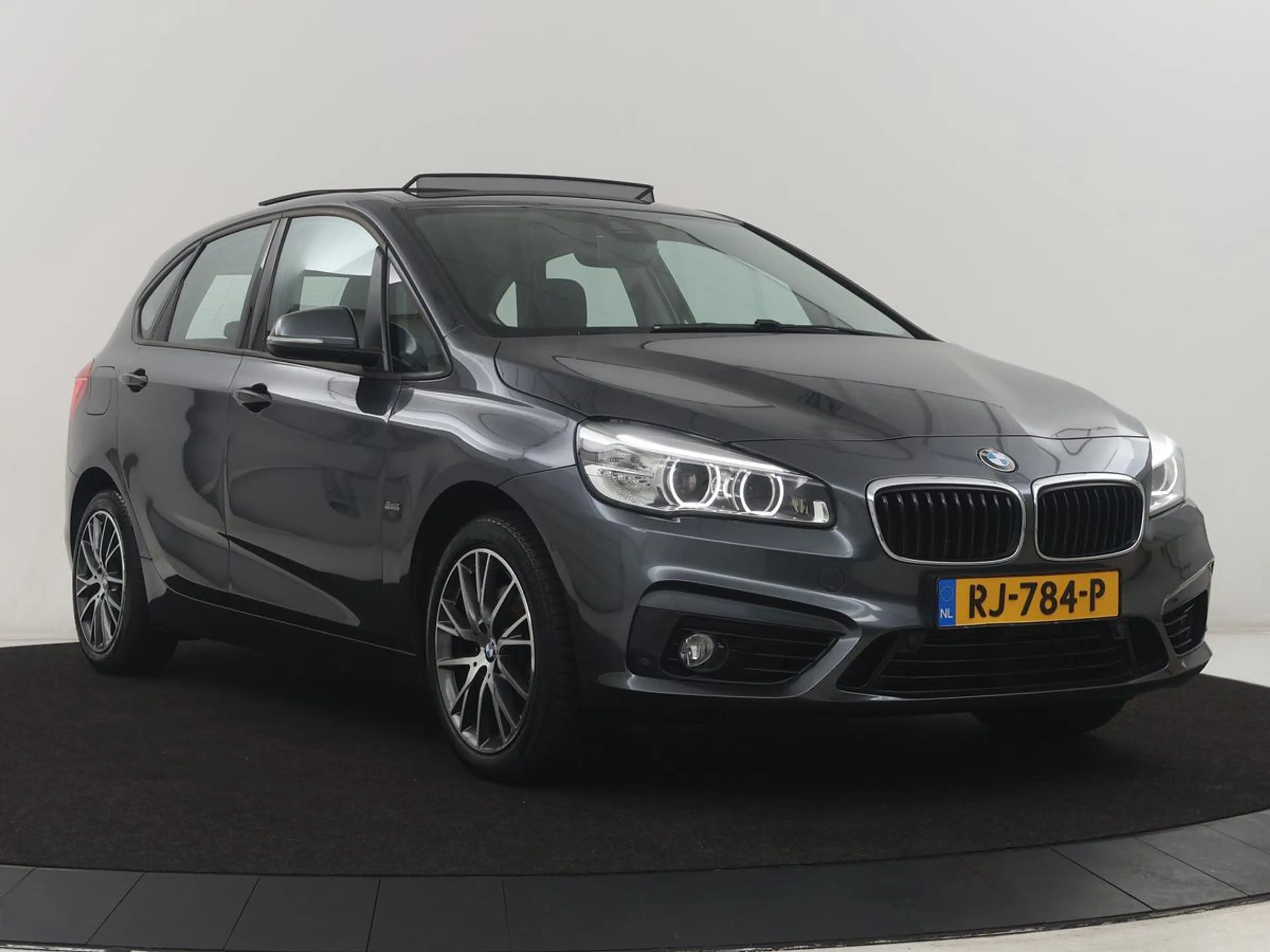 BMW 220 2-serie Active Tourer 220i High Executive | Panora — photo 44