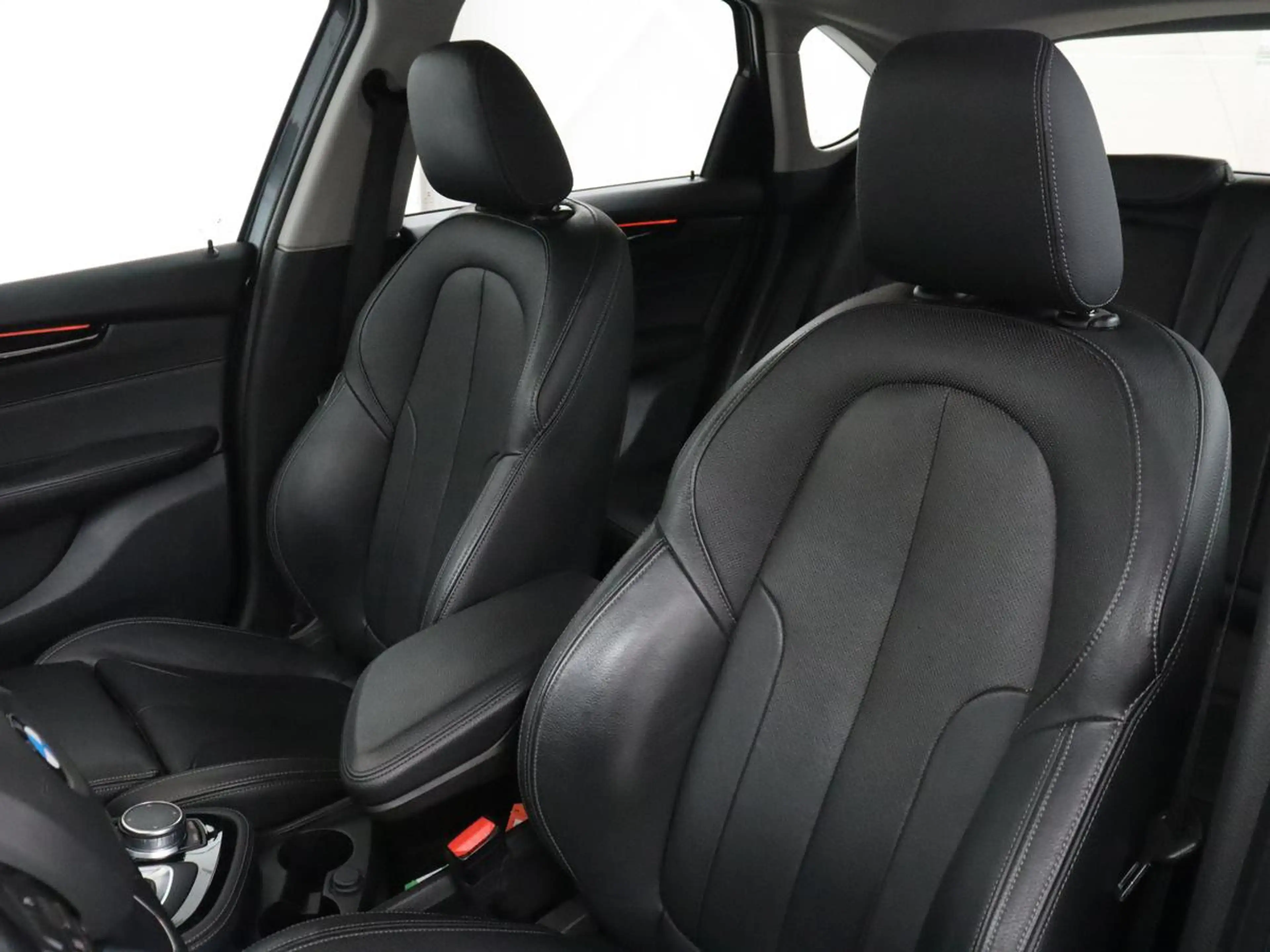 BMW 220 2-serie Active Tourer 220i High Executive | Panora — photo 5