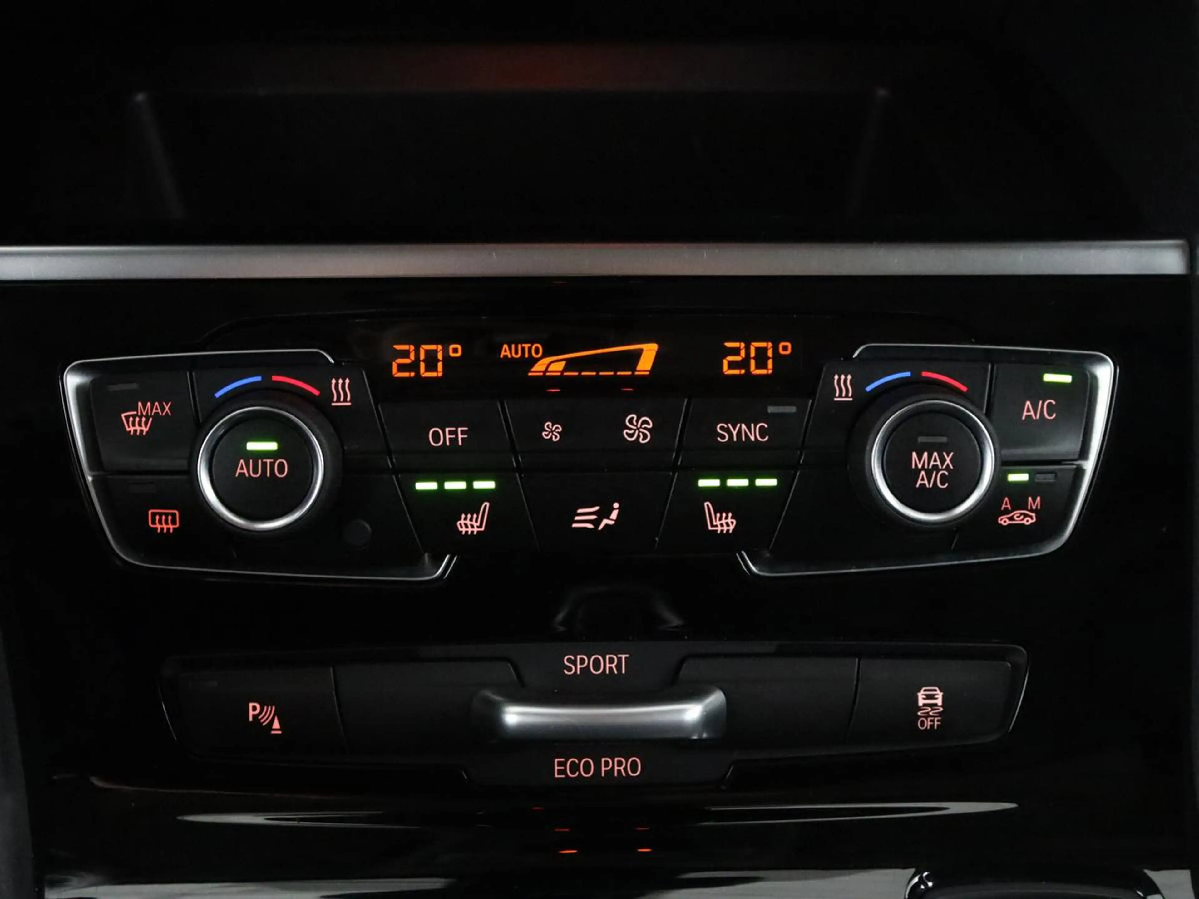 BMW 220 2-serie Active Tourer 220i High Executive | Panora — photo 33