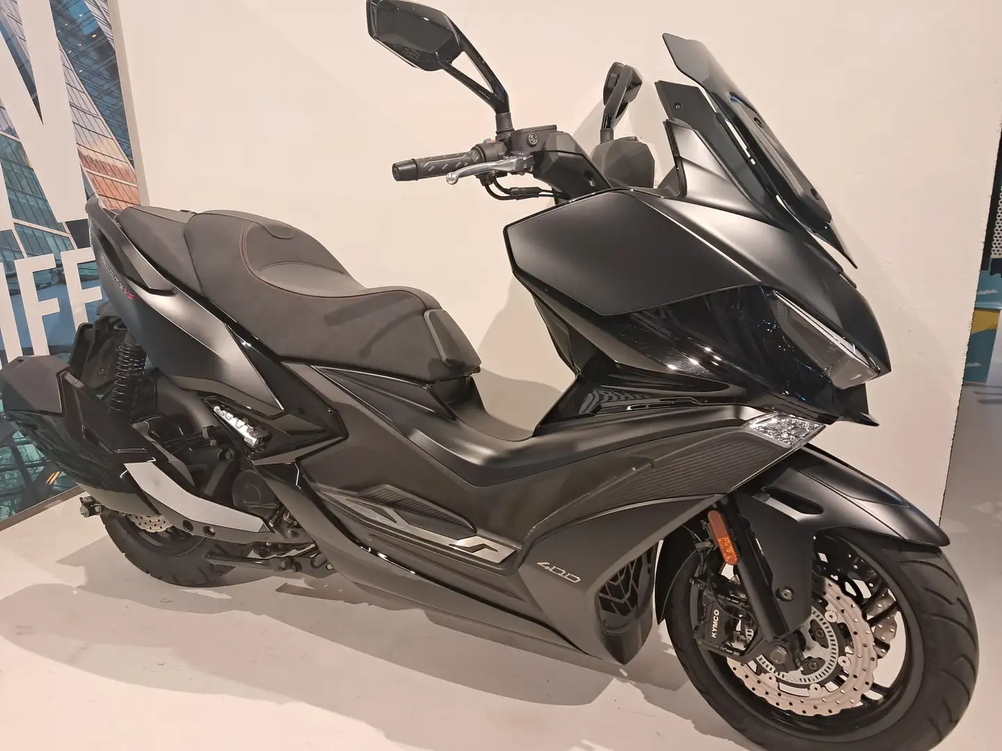 Kymco Xciting 400i VS Nero - 2