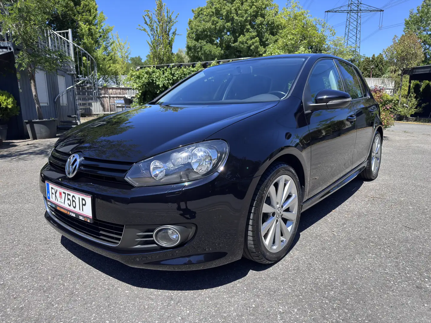Volkswagen Golf 1.2 TSI Facelift Schwarz - 1