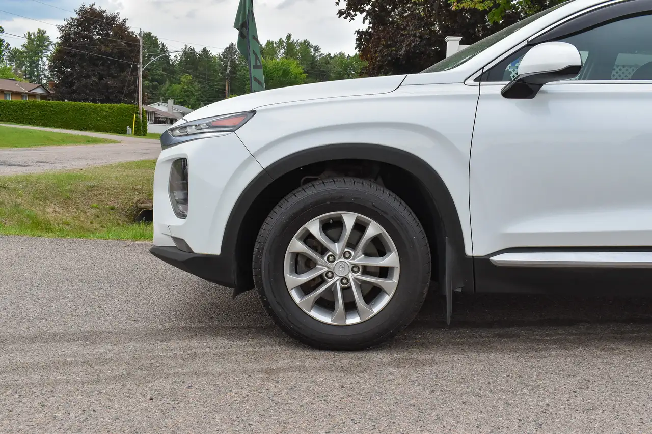 Hyundai SANTA FE снимка Hyundai SANTA FE