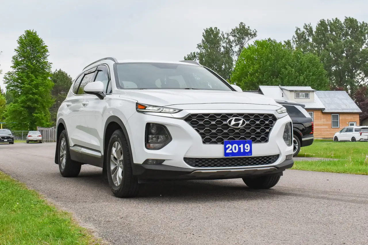 Hyundai SANTA FE снимка Hyundai SANTA FE