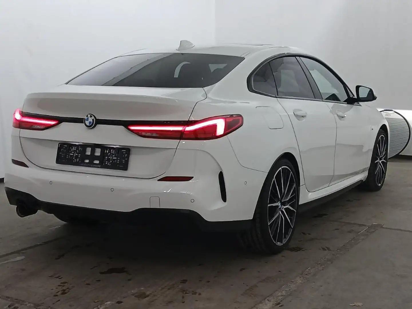 BMW 218 i Gran Coupe M Sport ACC/MMRY/PANO/HUD/ADPTLED Blanc - 2