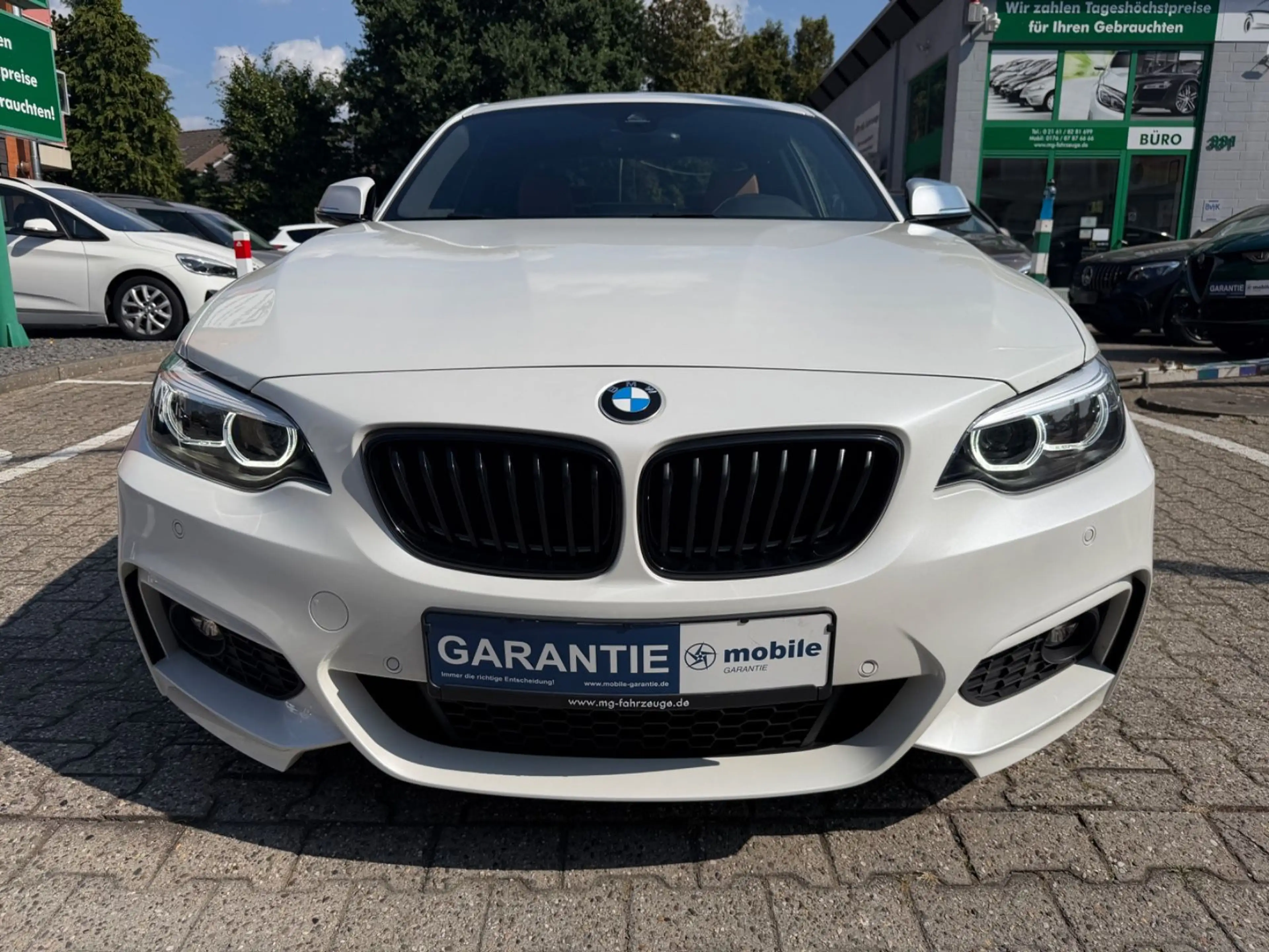 BMW 230 i Coupe M SPORT AUTOMATIK LED LEDER CAR PLAY — photo 8