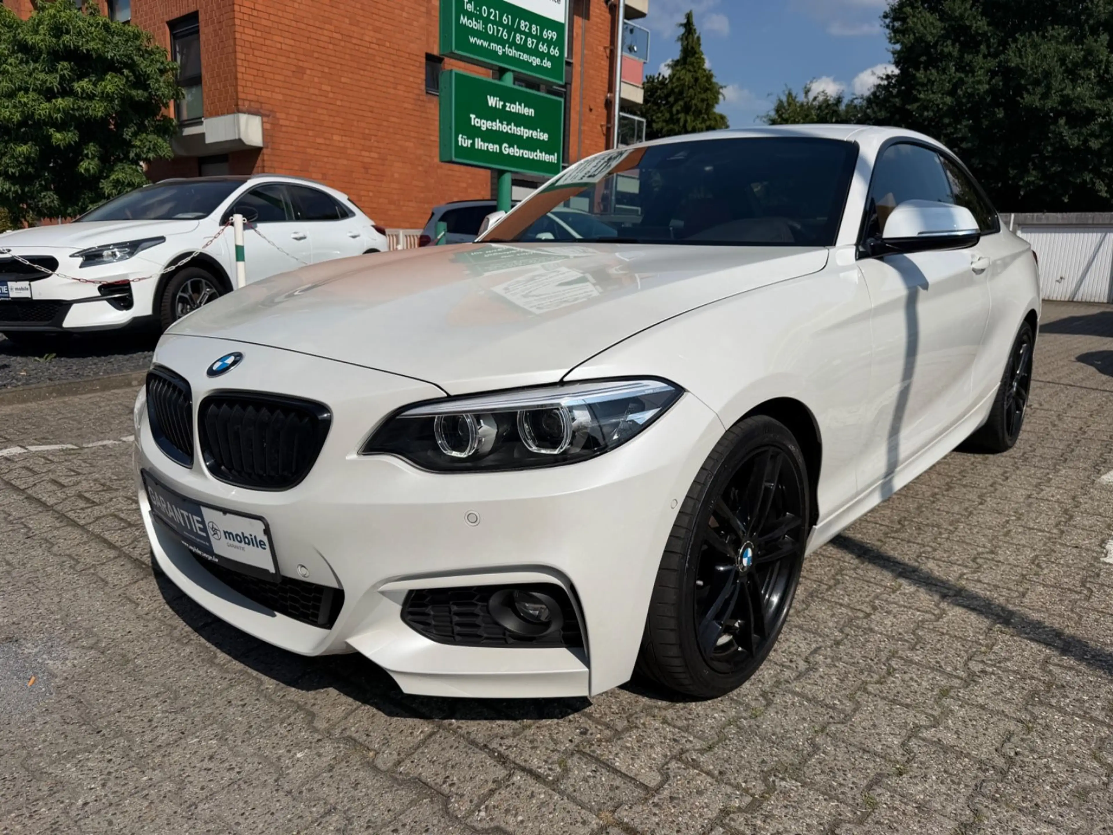 BMW 230 i Coupe M SPORT AUTOMATIK LED LEDER CAR PLAY — photo 7
