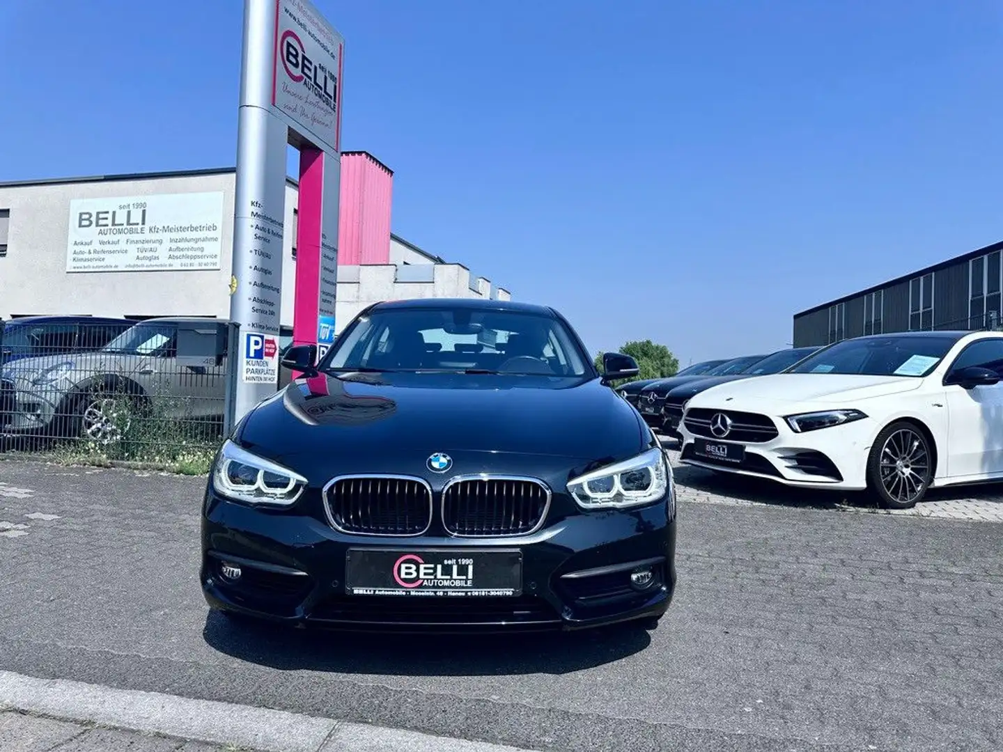 BMW 118 i Advantage LED NAVI FINANZIERUNG Schwarz - 2