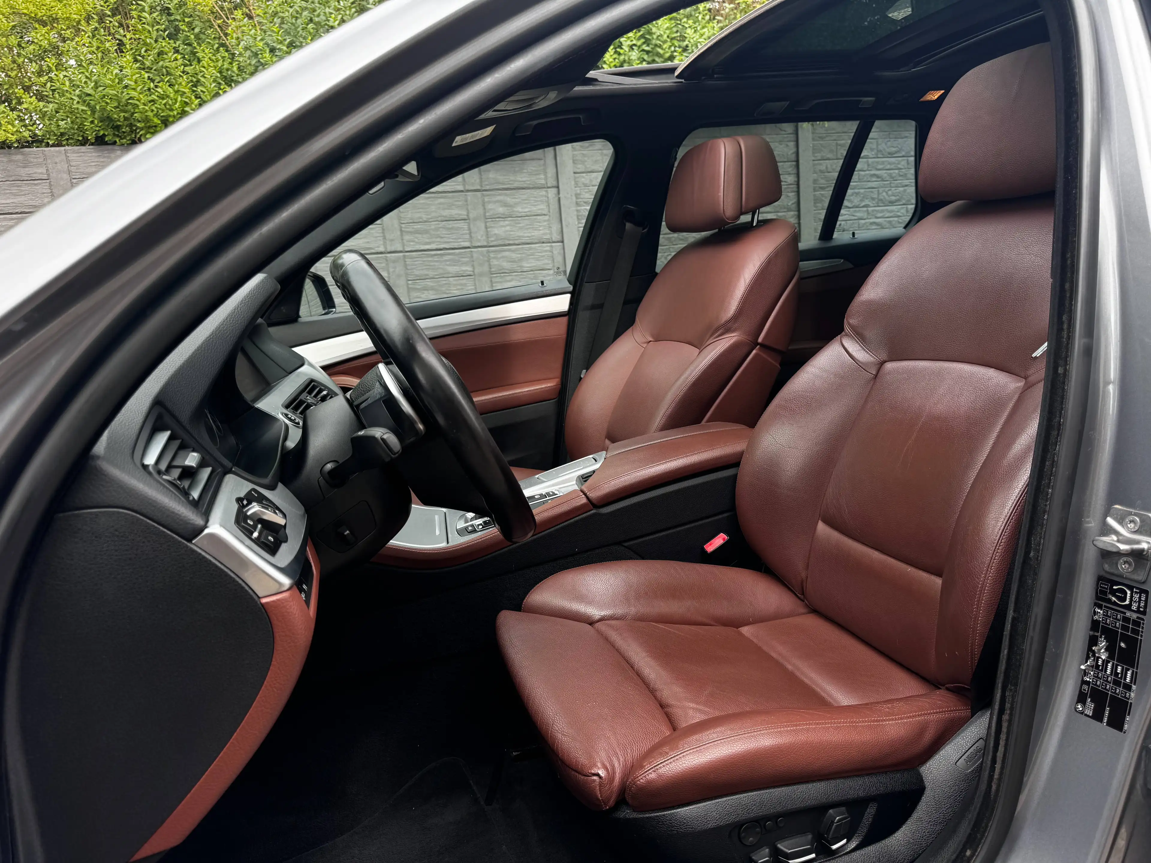 BMW 535 Touring 535dAS - FULL PACK M - PANO - NIGHTVISION - ADAPT CRUISE - CAMERA - FULL OPTIONS — photo 9
