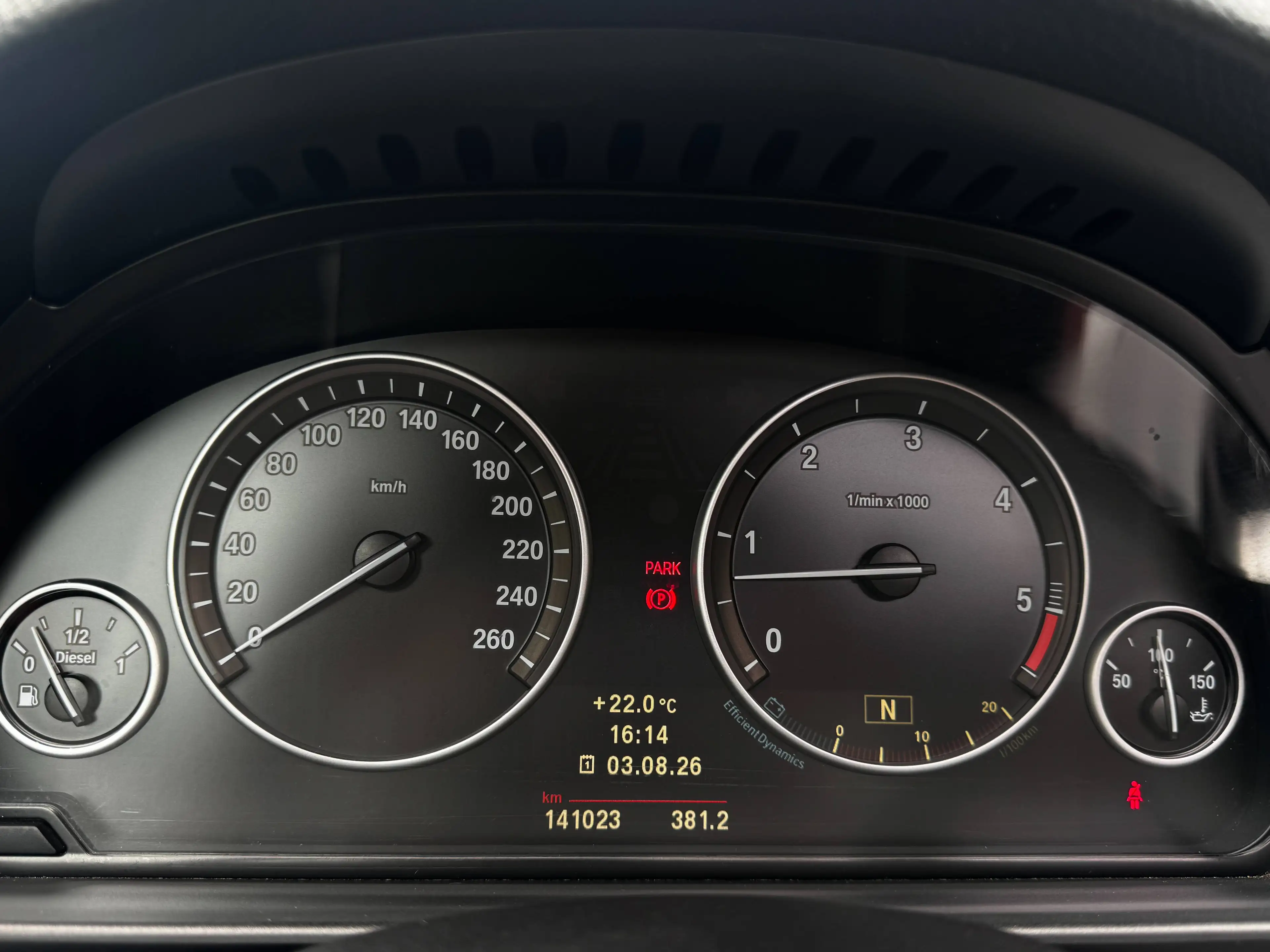 BMW 535 Touring 535dAS - FULL PACK M - PANO - NIGHTVISION - ADAPT CRUISE - CAMERA - FULL OPTIONS — photo 13