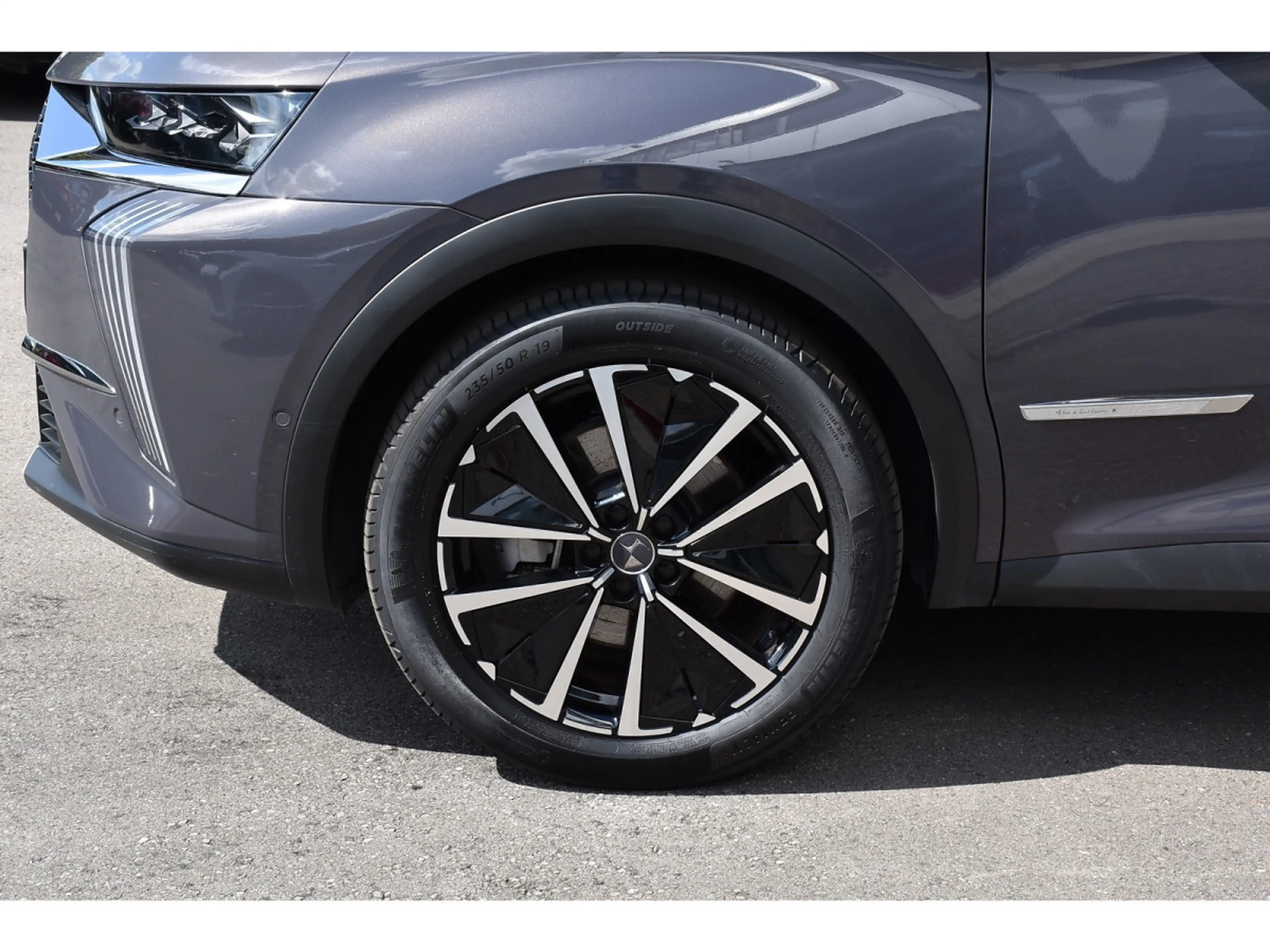 DS Automobiles DS 7 Crossback 1.6 Hybrid PHEV 300 AWD Antoine de Saint Exupéry — photo 5