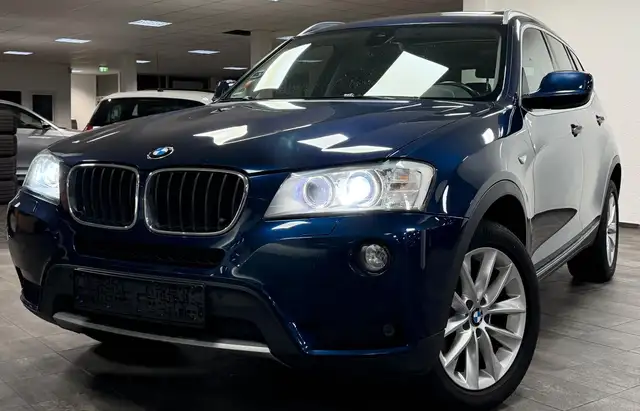 BMW X3 xDrive20d XENON PANO LEDER 2.HAND PDC TOP