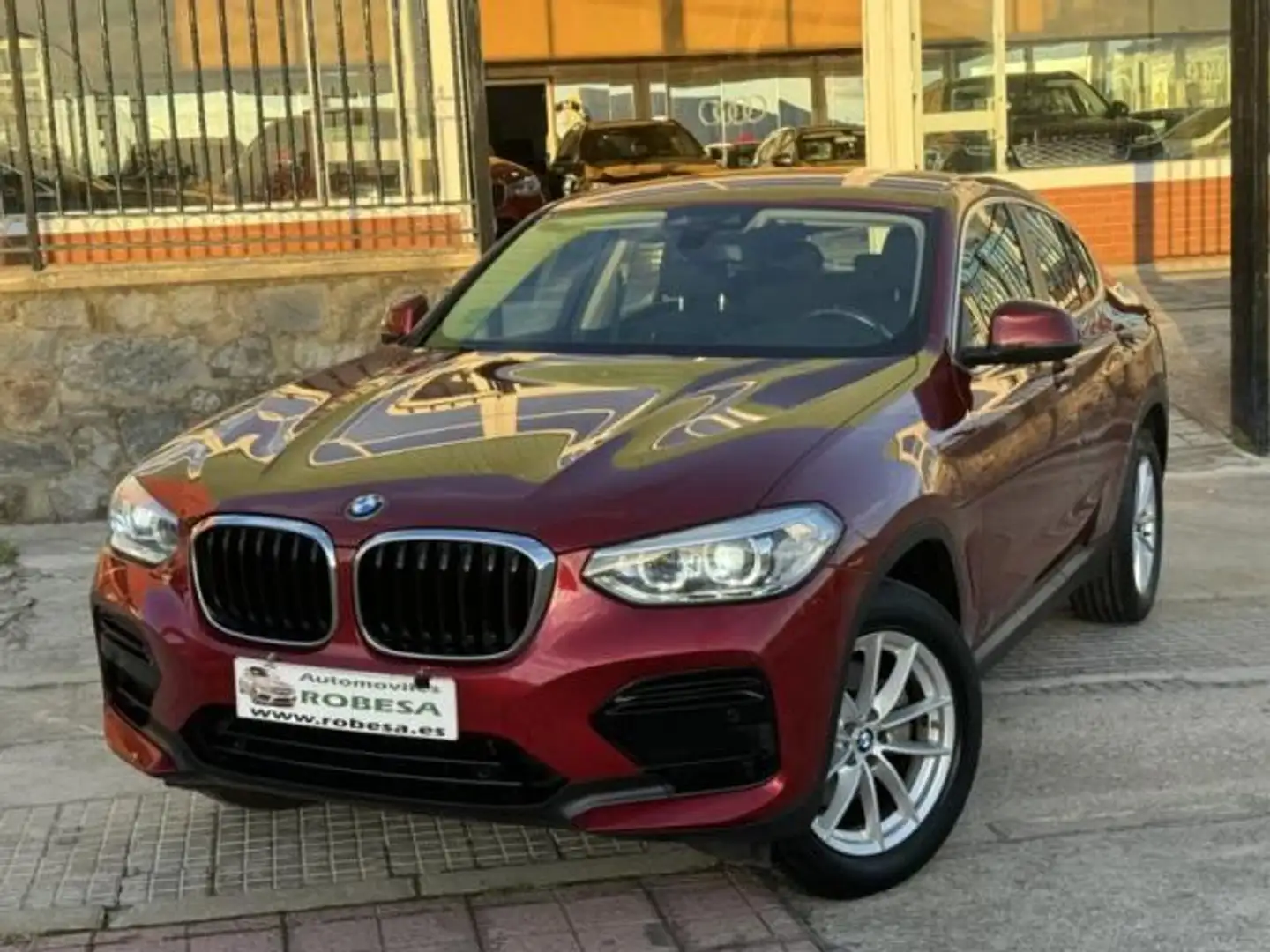 BMW X4 xDrive 20dA xLine Rot - 1