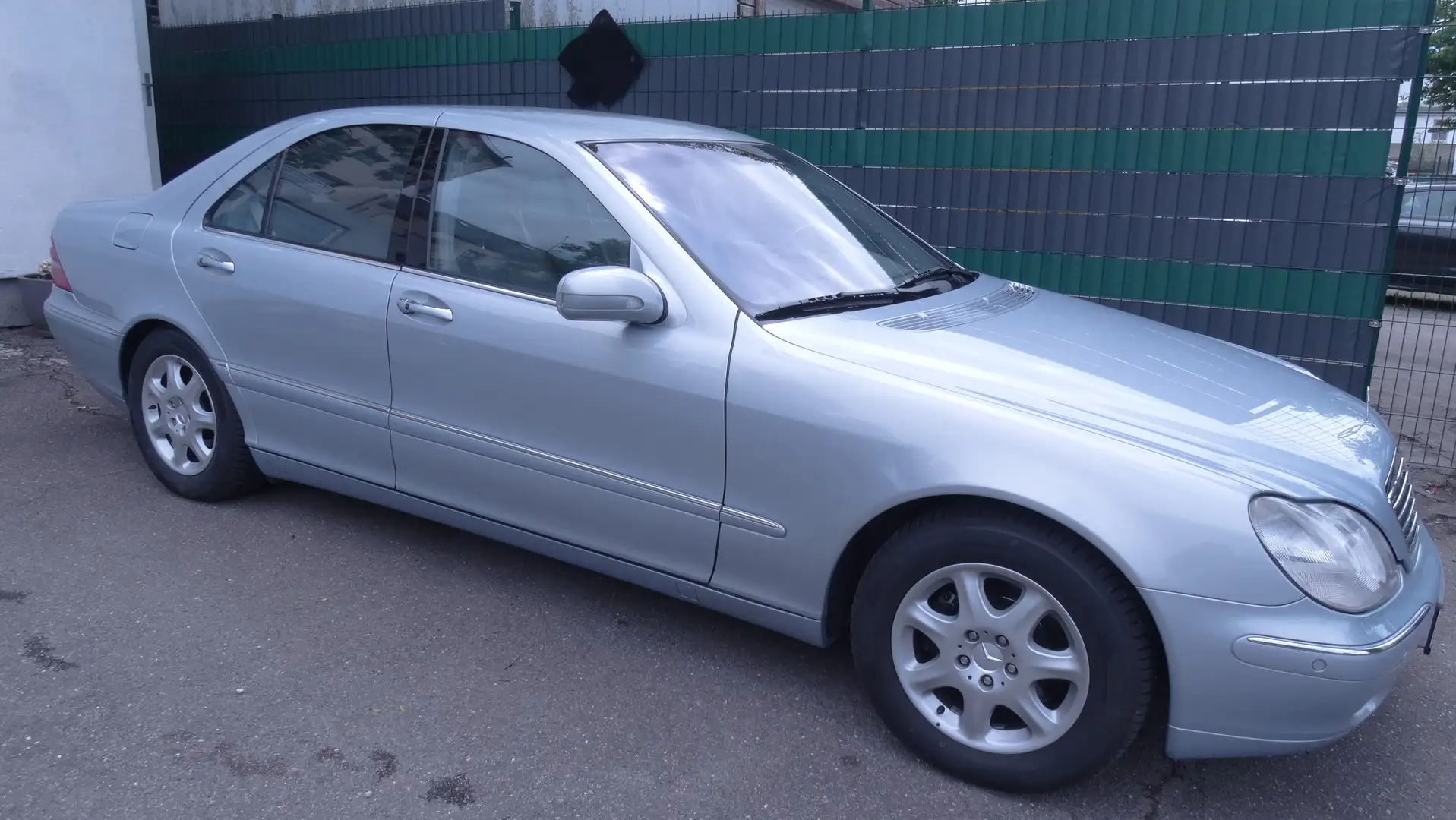 Mercedes-Benz S 500 S 500 (220.075) Bleu - 1