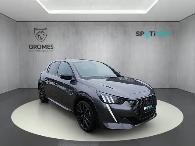 Peugeot 208 GT PT 130 EAT Panorama Navi SHZ LED ACC CarPlay  D