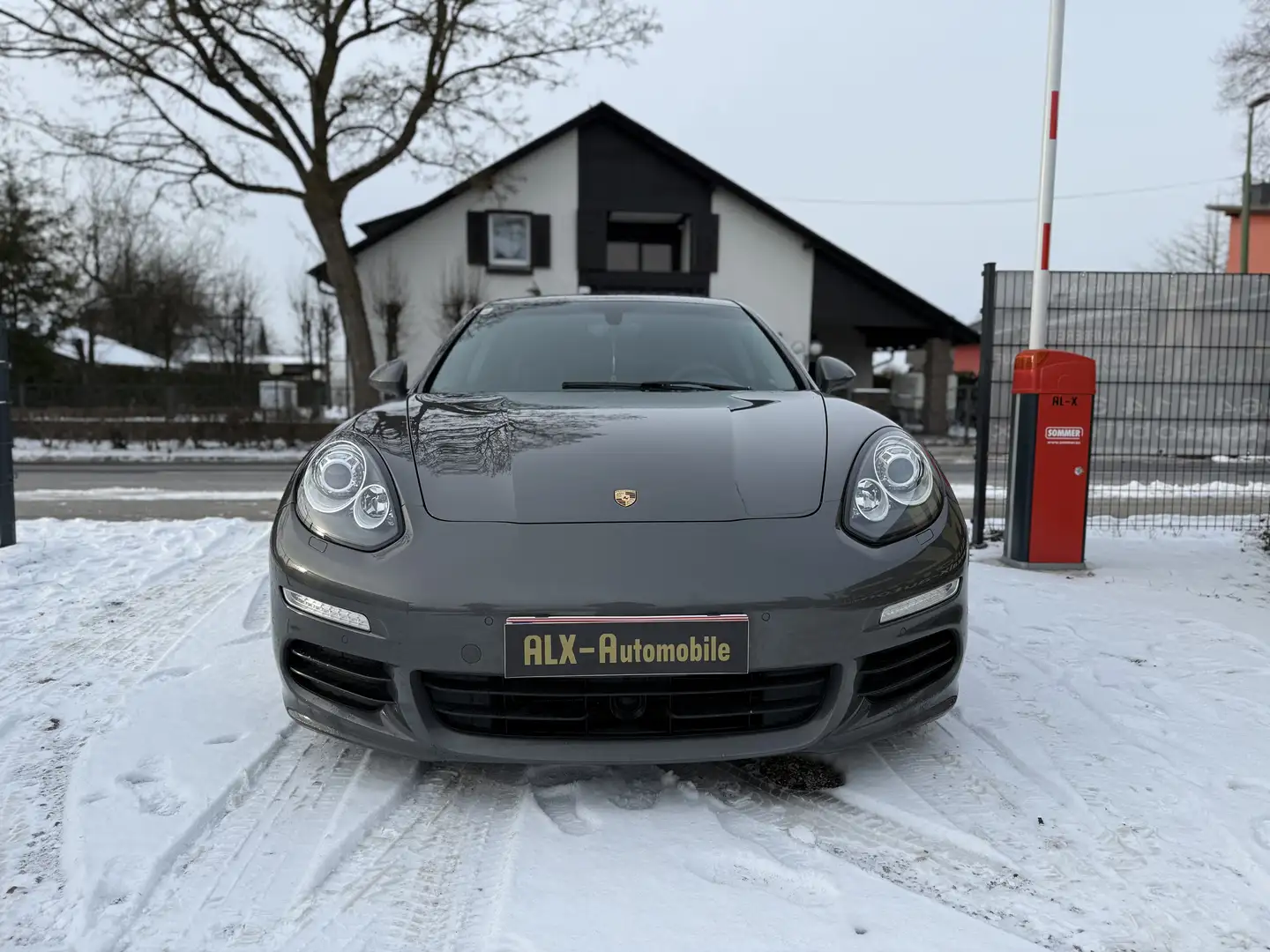Porsche Panamera 4 DSG Chrono Klappenauspuff! Grau - 2