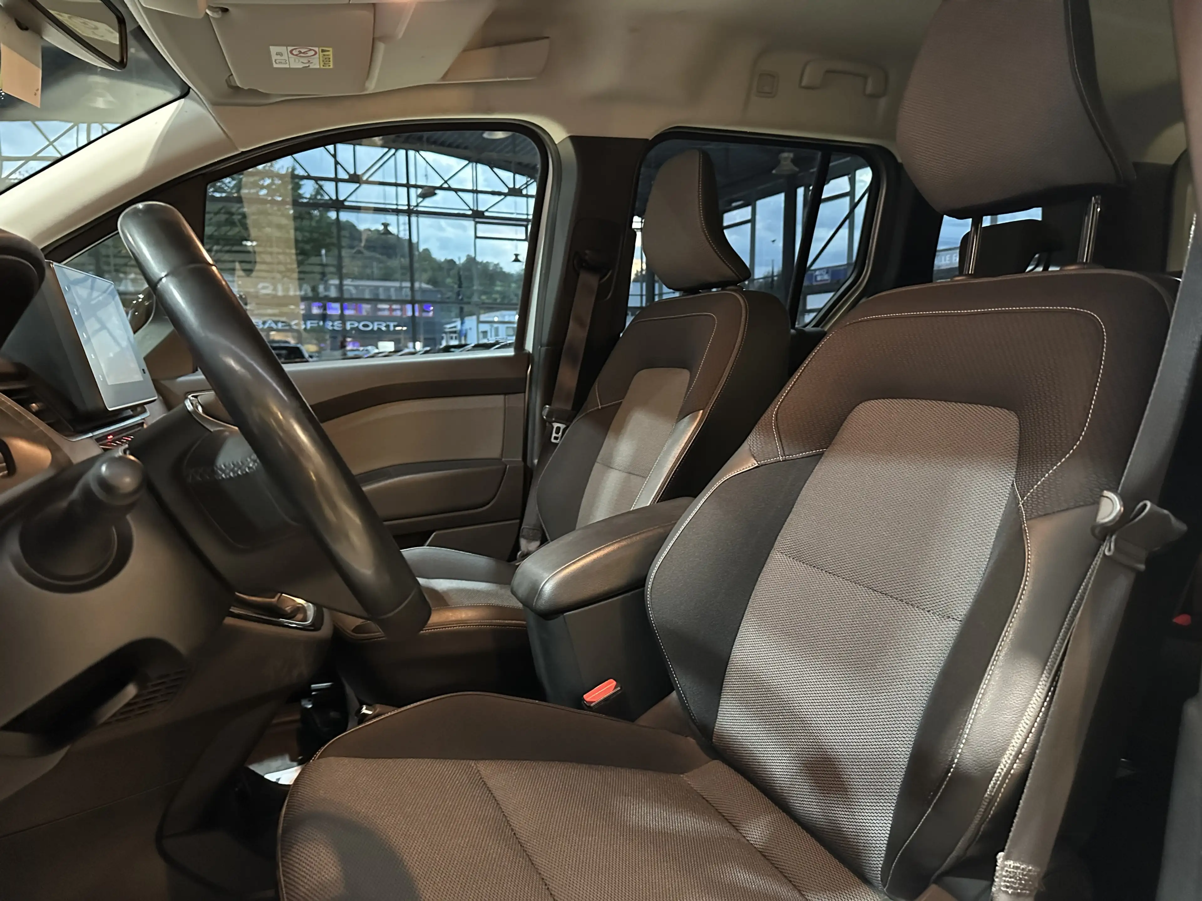 Renault Kangoo Edition One*Navi*R.Cam*AHK*SHZ*Teilleder — photo 10