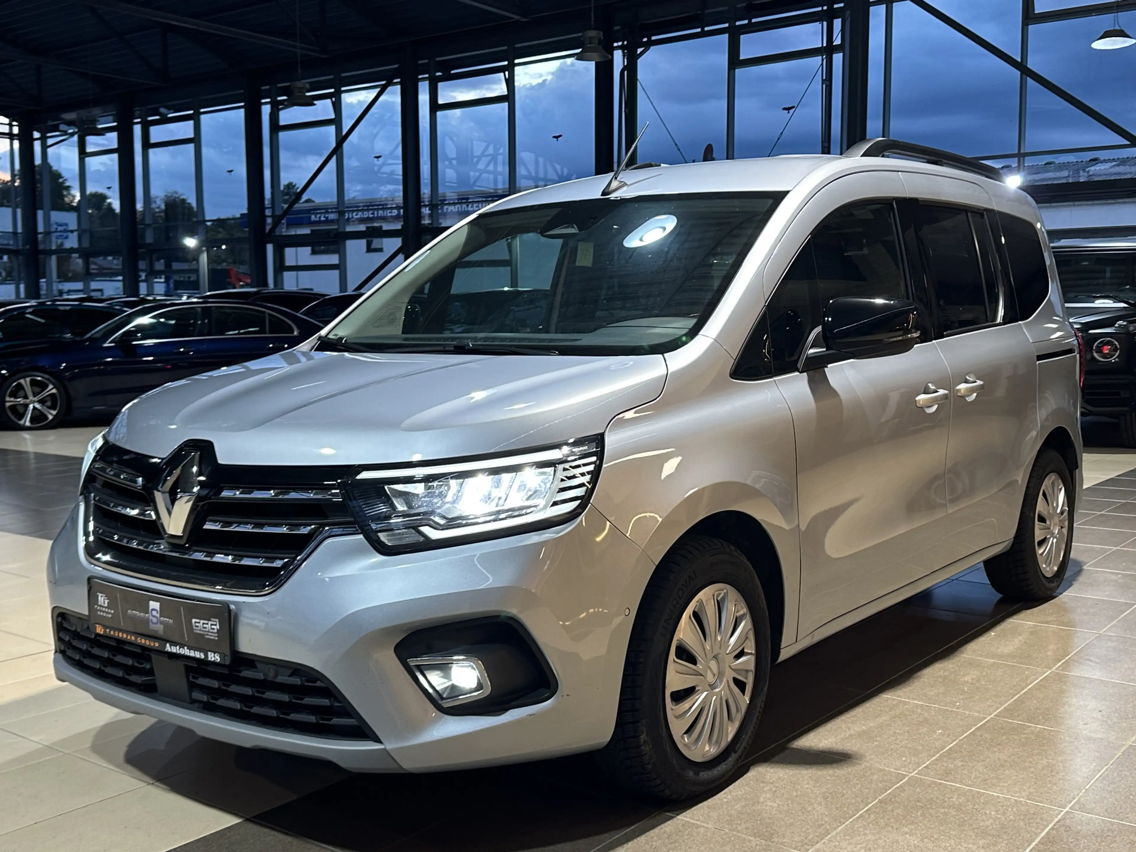 Renault Kangoo Edition One*Navi*R.Cam*AHK*SHZ*Teilleder