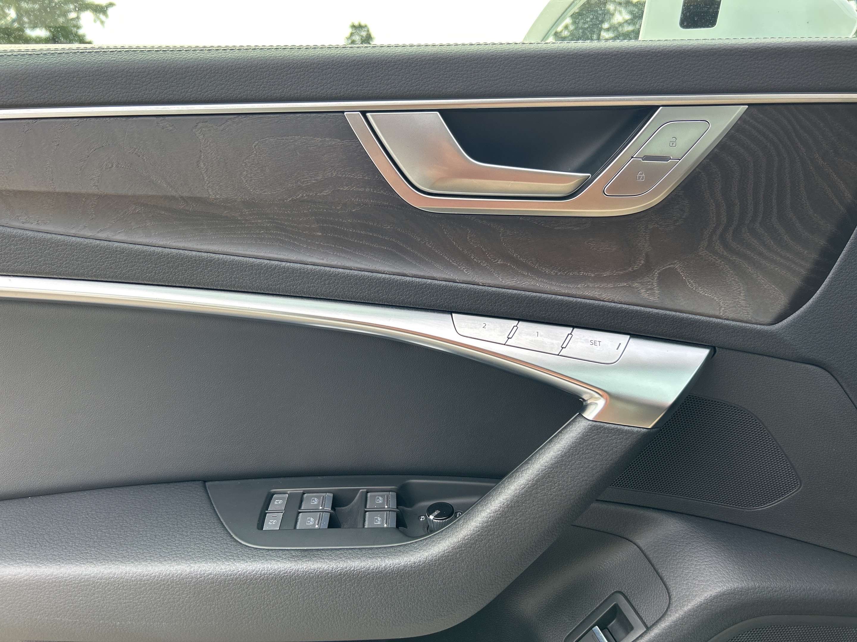 2022 Audi A6 PanoRoof, Nav, Lane Keep Assist, Carplay, Leather! thumb 10