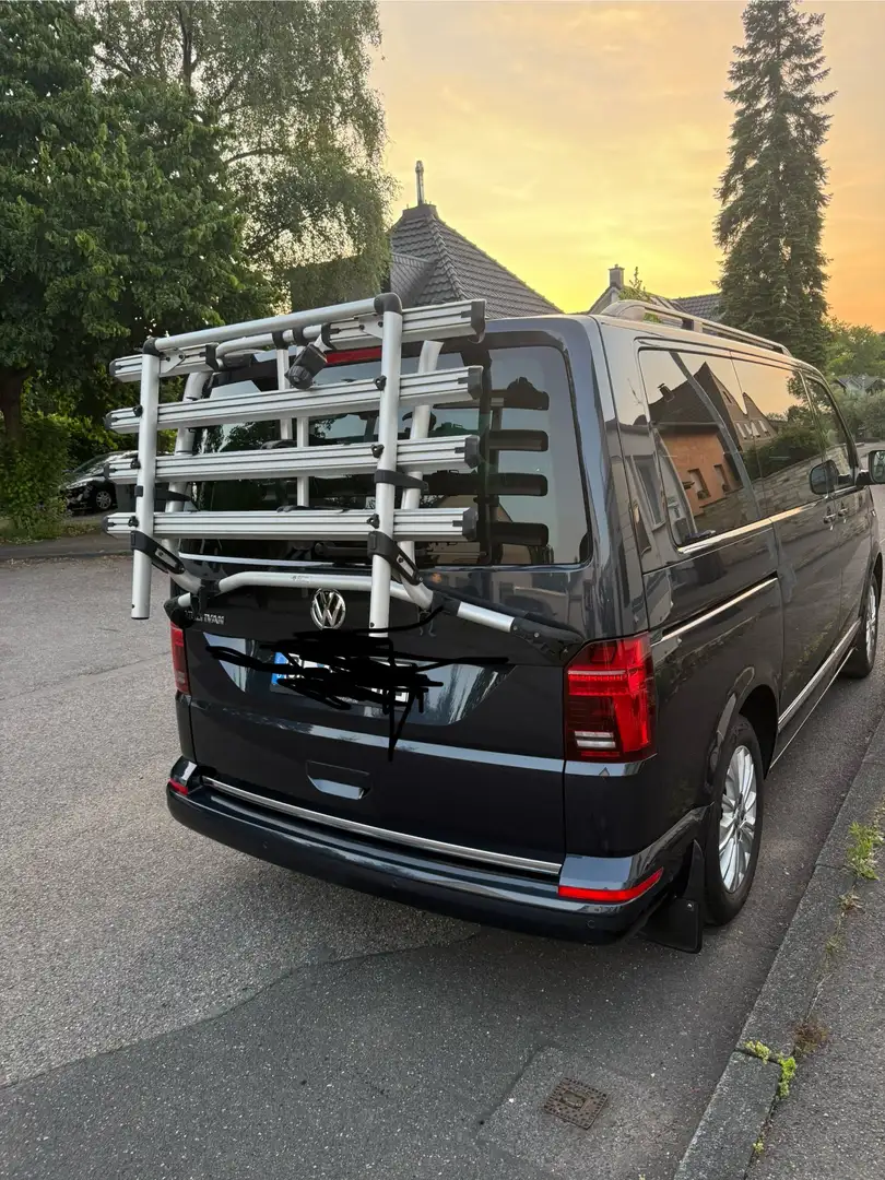 Volkswagen T6.1 Multivan Multivan Highline FWD Azul - 2