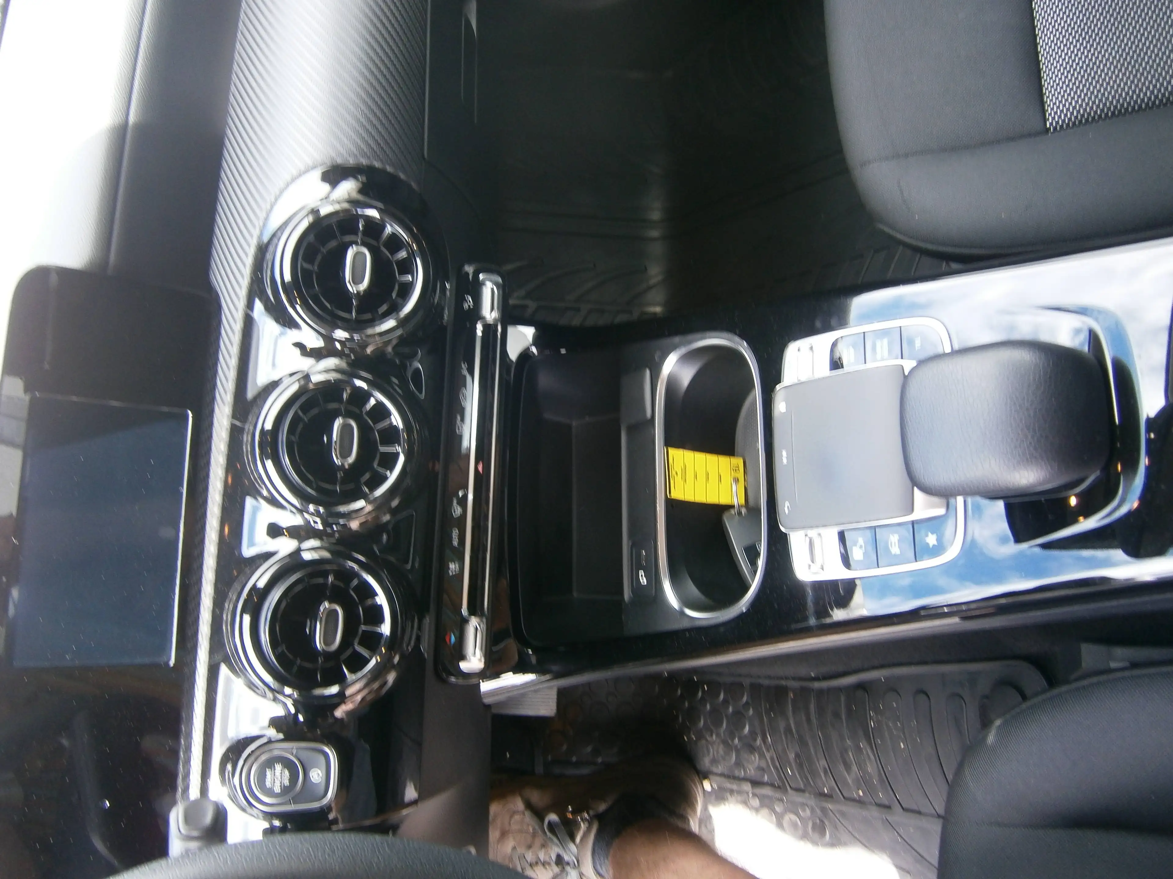 Mercedes-Benz A 200 A-Klasse 7G-DCT Edition 1 — photo 10