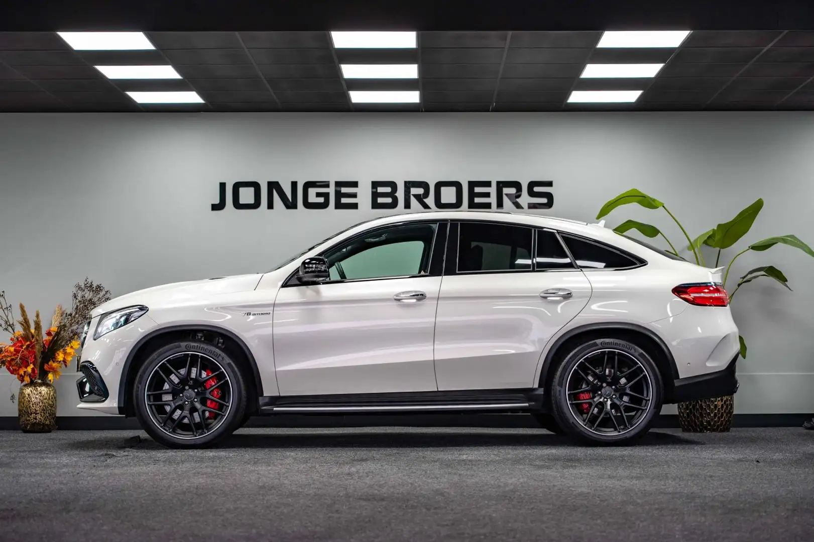 Mercedes-Benz GLE 63 AMG Coupé S 4MATIC |Pano|B&O|360 Wit - 2