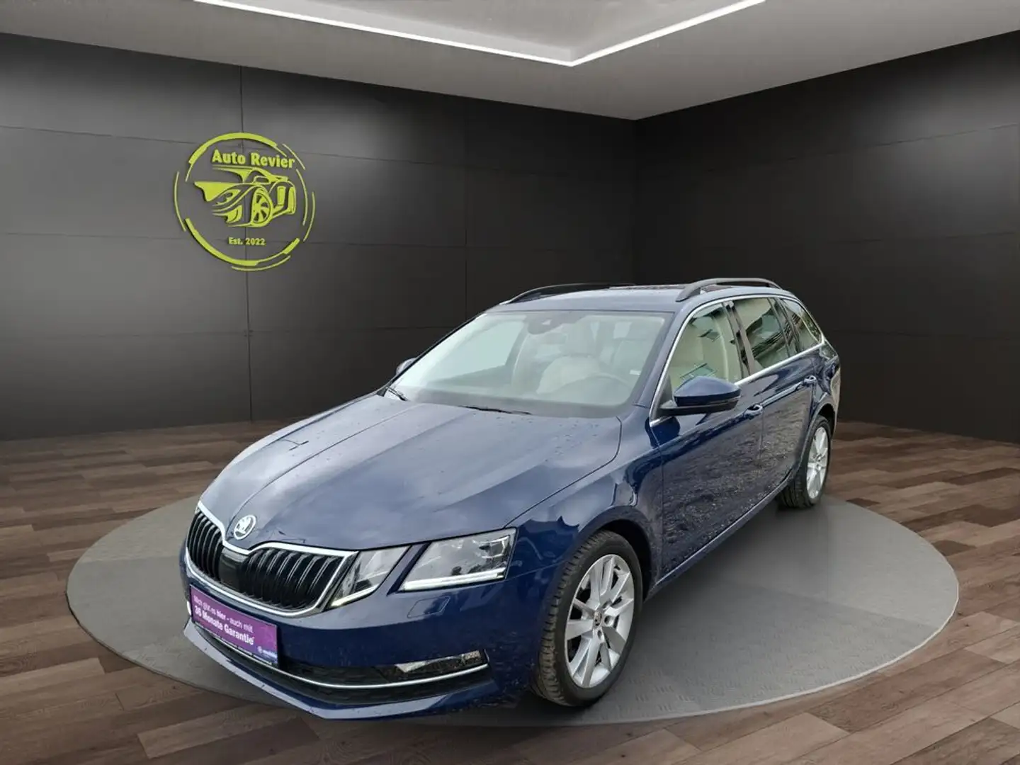Skoda Octavia Style 4x4 Bleu - 1