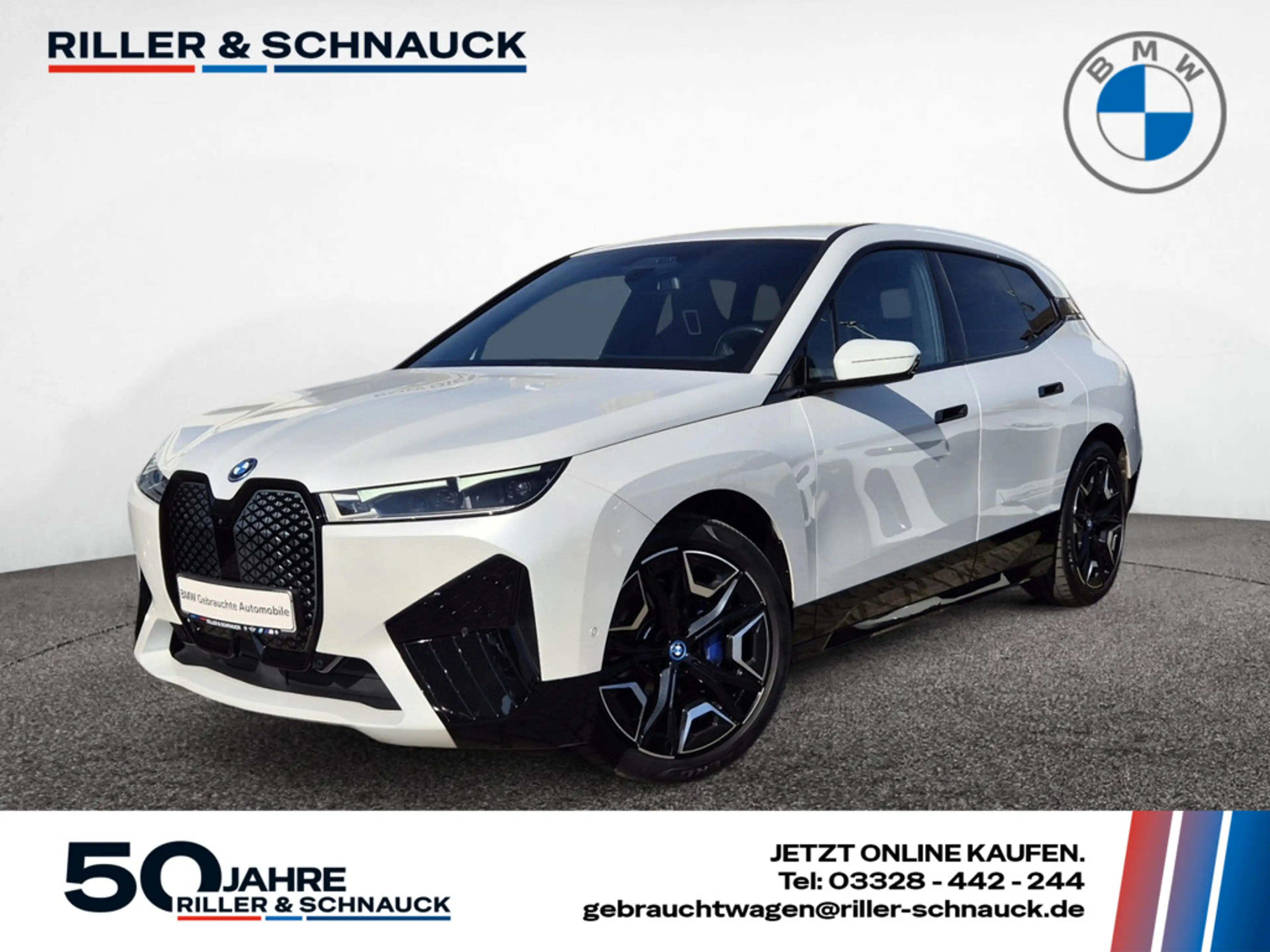 BMW iX 40 Sport AHK+LASER+ACC+H&K+KAM+SITZBELÜ