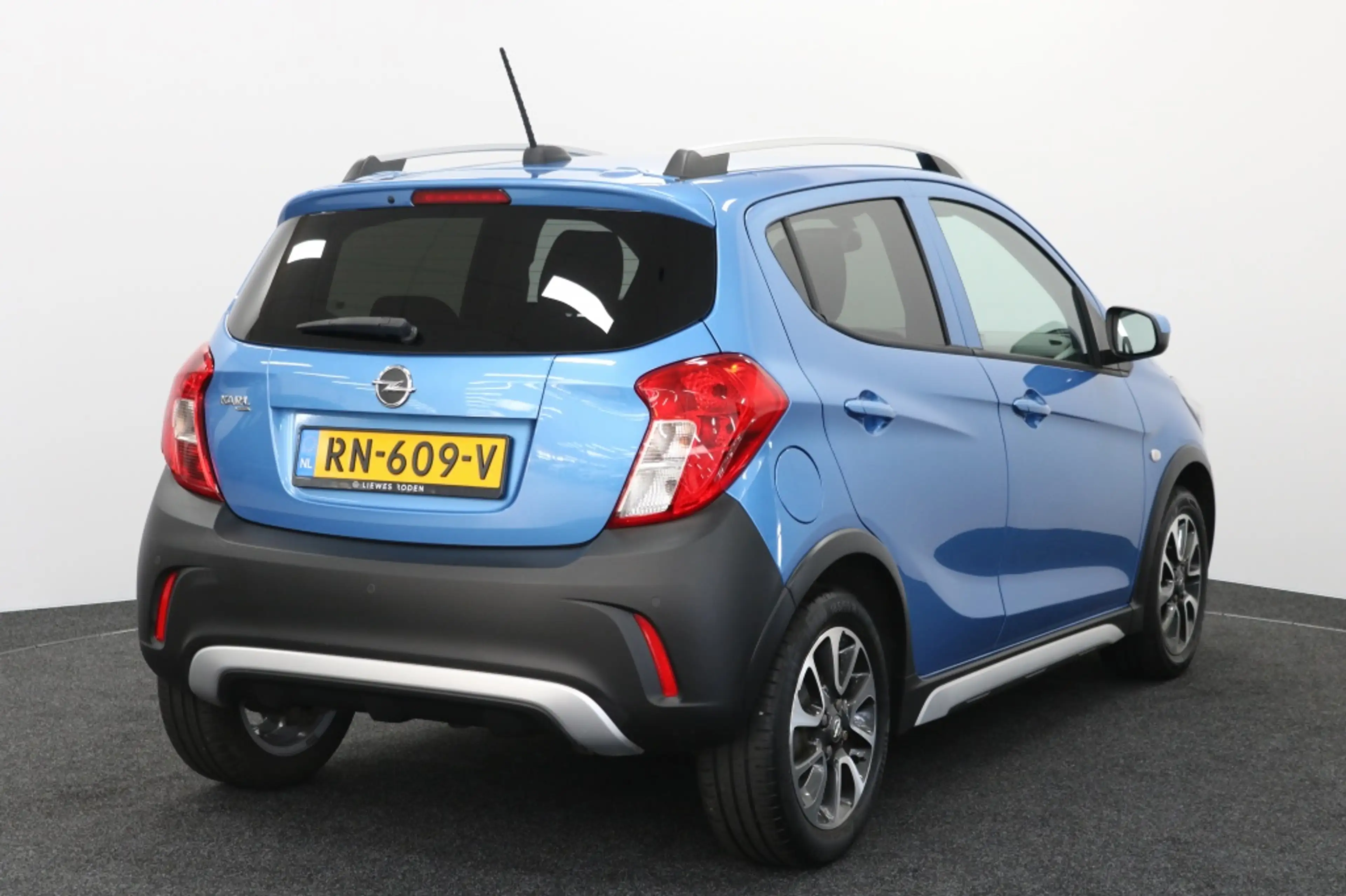 Opel Karl 1.0 Rocks Online Edition — photo 12