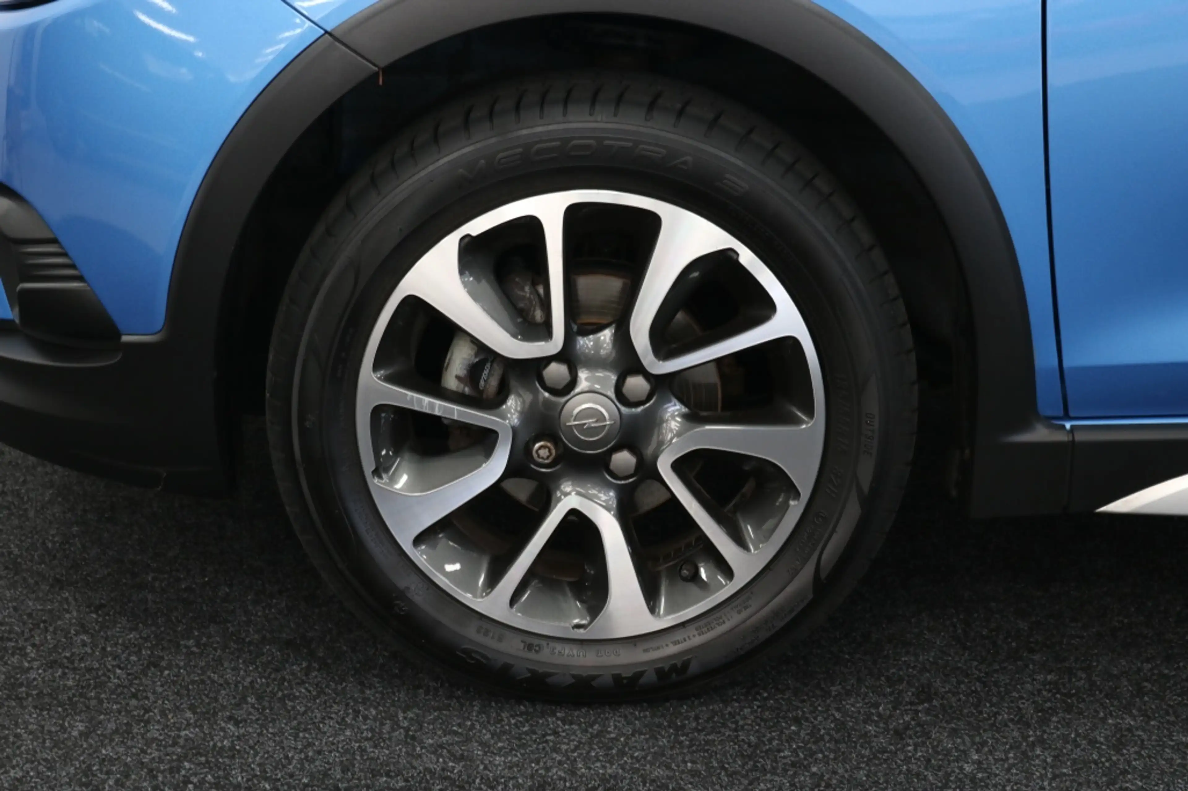 Opel Karl 1.0 Rocks Online Edition — photo 10