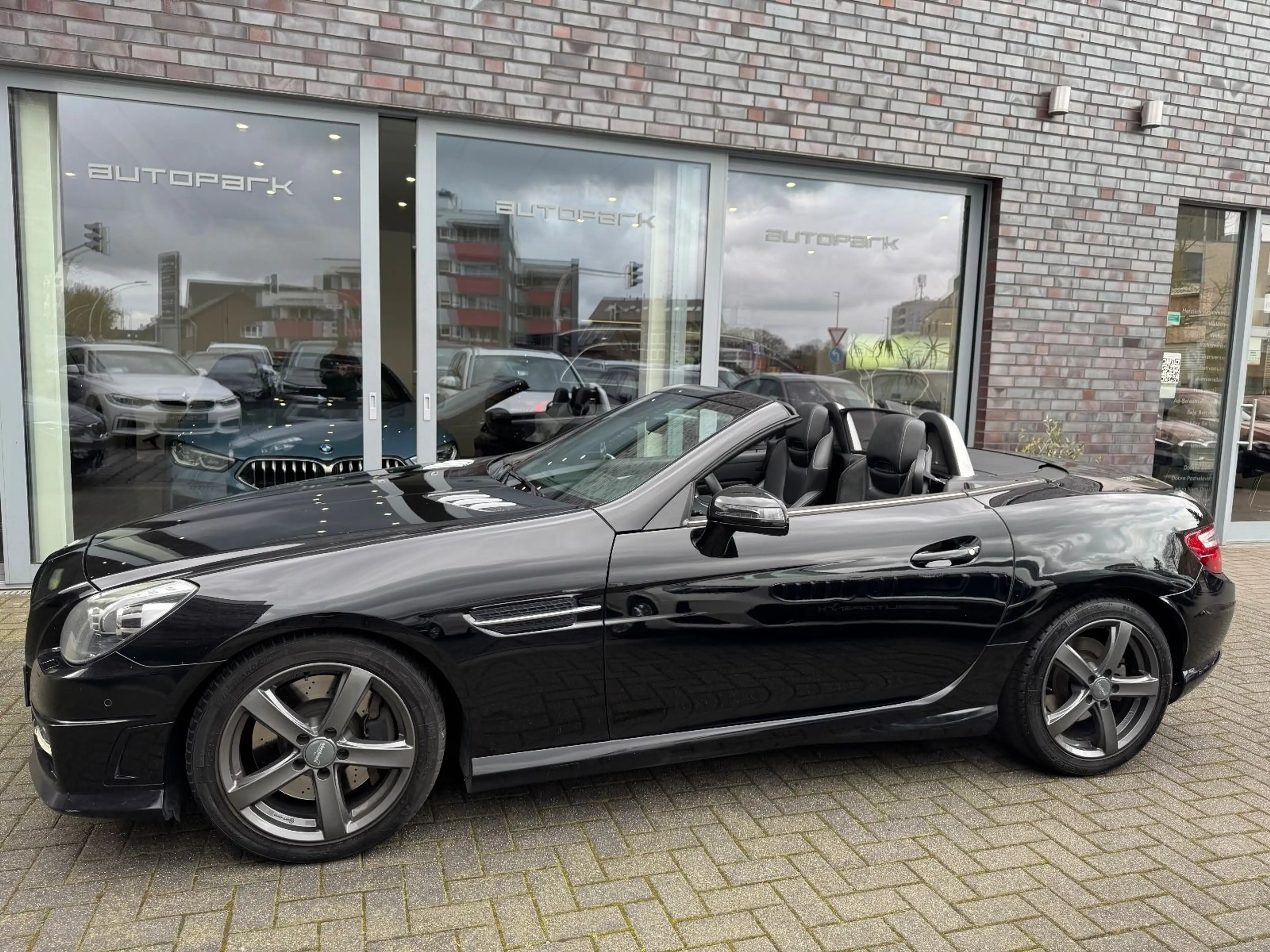 Mercedes-Benz SLK 250 CDI BlueEfficiency Scheckheftgepflegt DB — photo 9