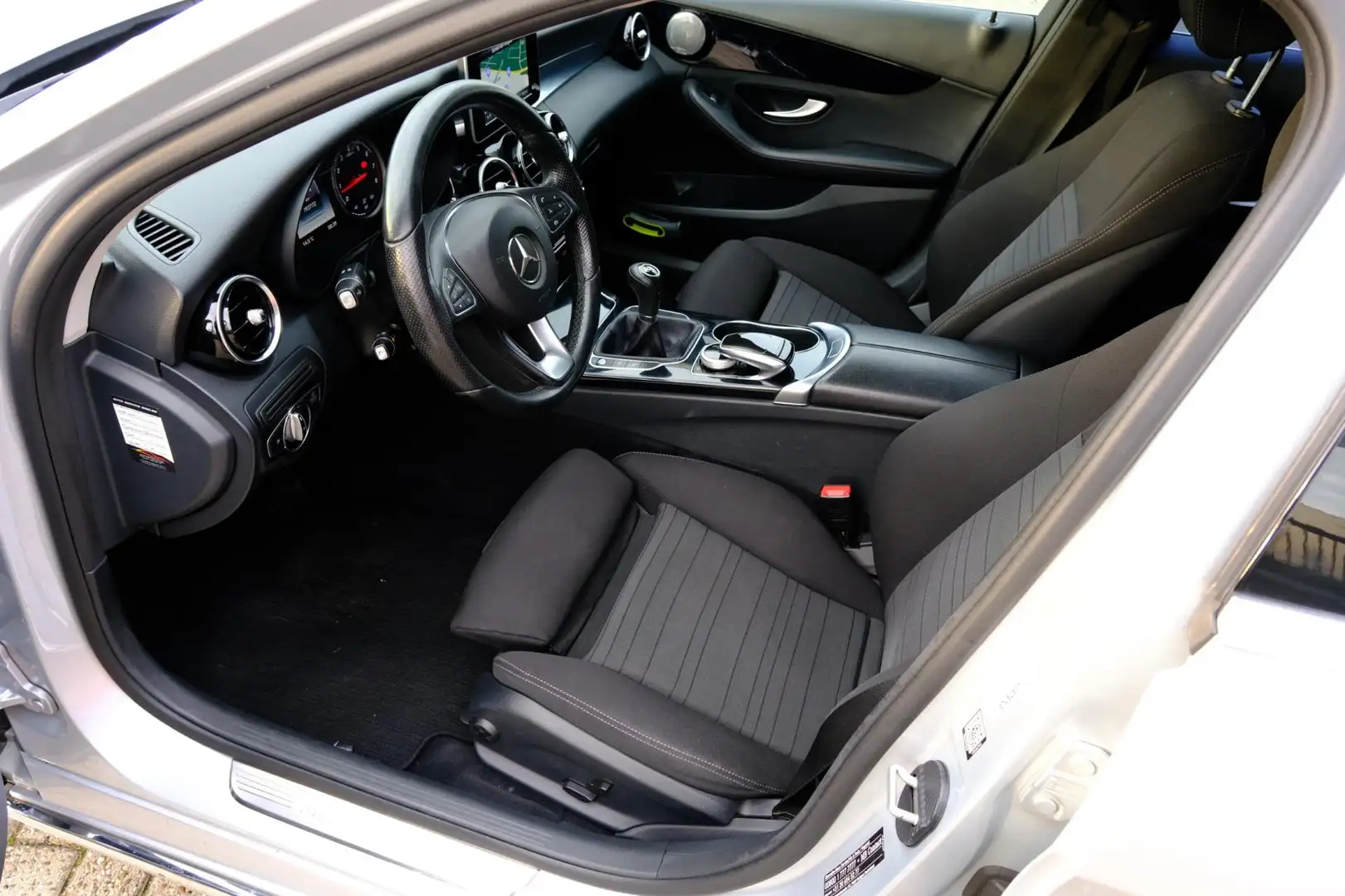 Mercedes-Benz C 180 Lease Edition LED|Sportstoelen|Navi|Clima Grey - 2