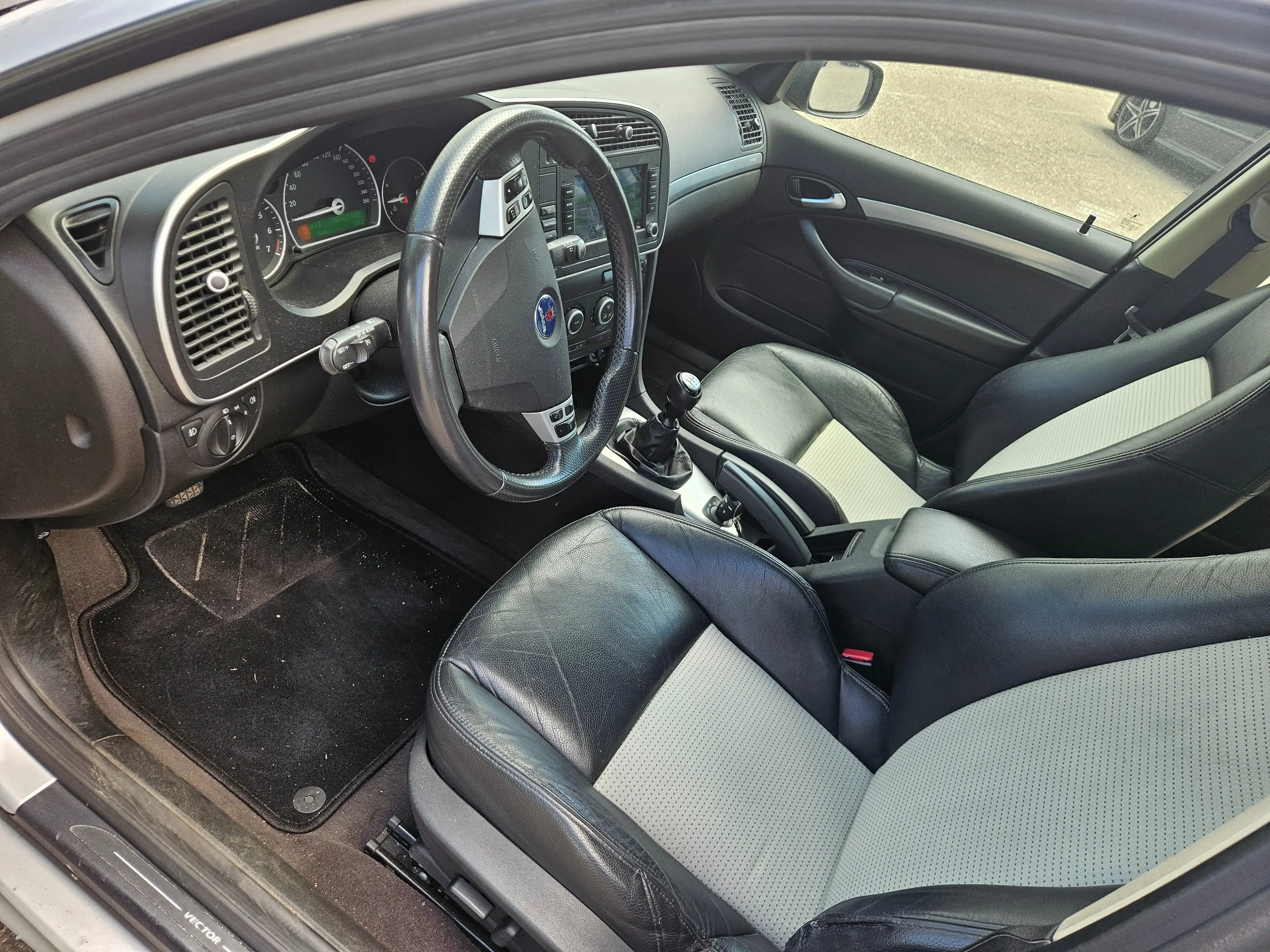 Saab 9-3 9-3 1.8t Linear — photo 8