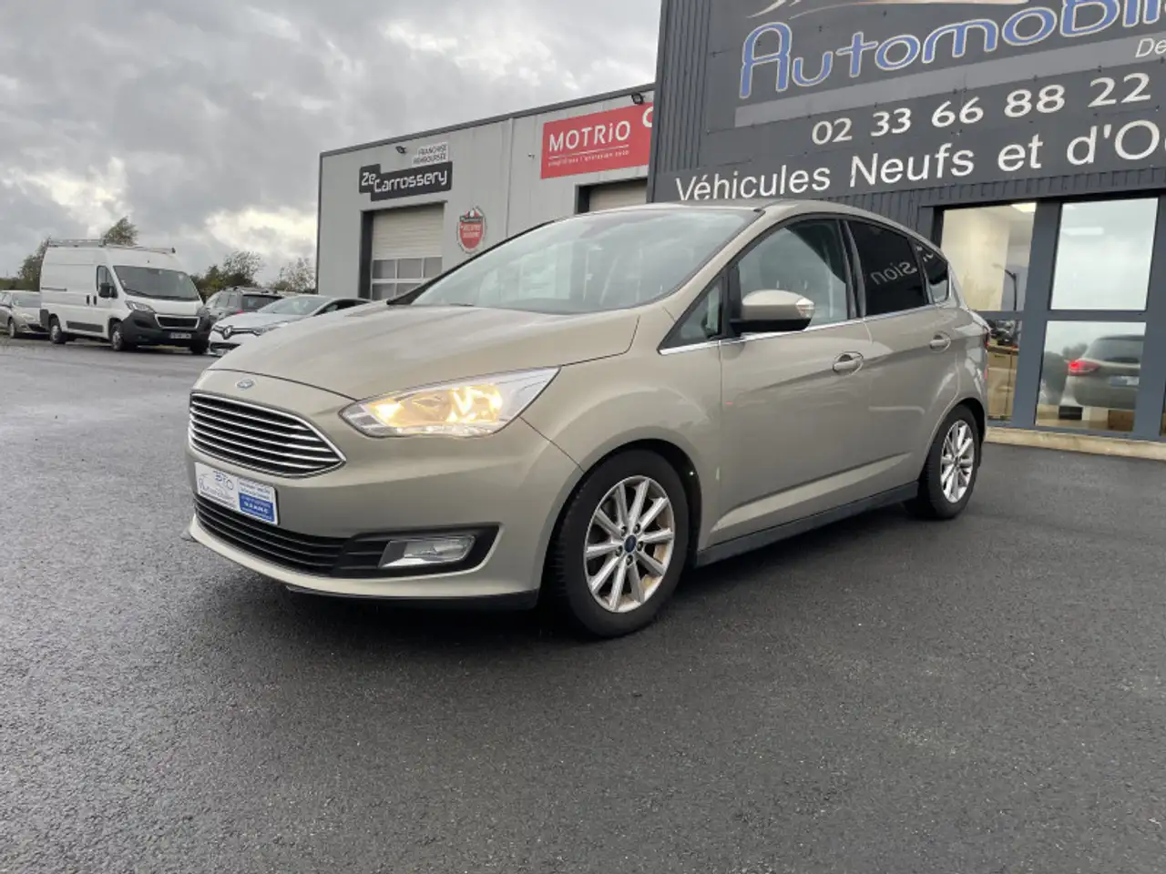 Ford C-Max 1.5 TDCI 120CH STOP\\u0026START TITANIUM