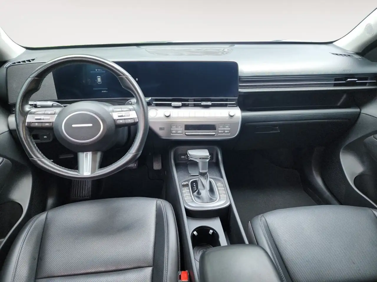 Hyundai KONA снимка Hyundai KONA