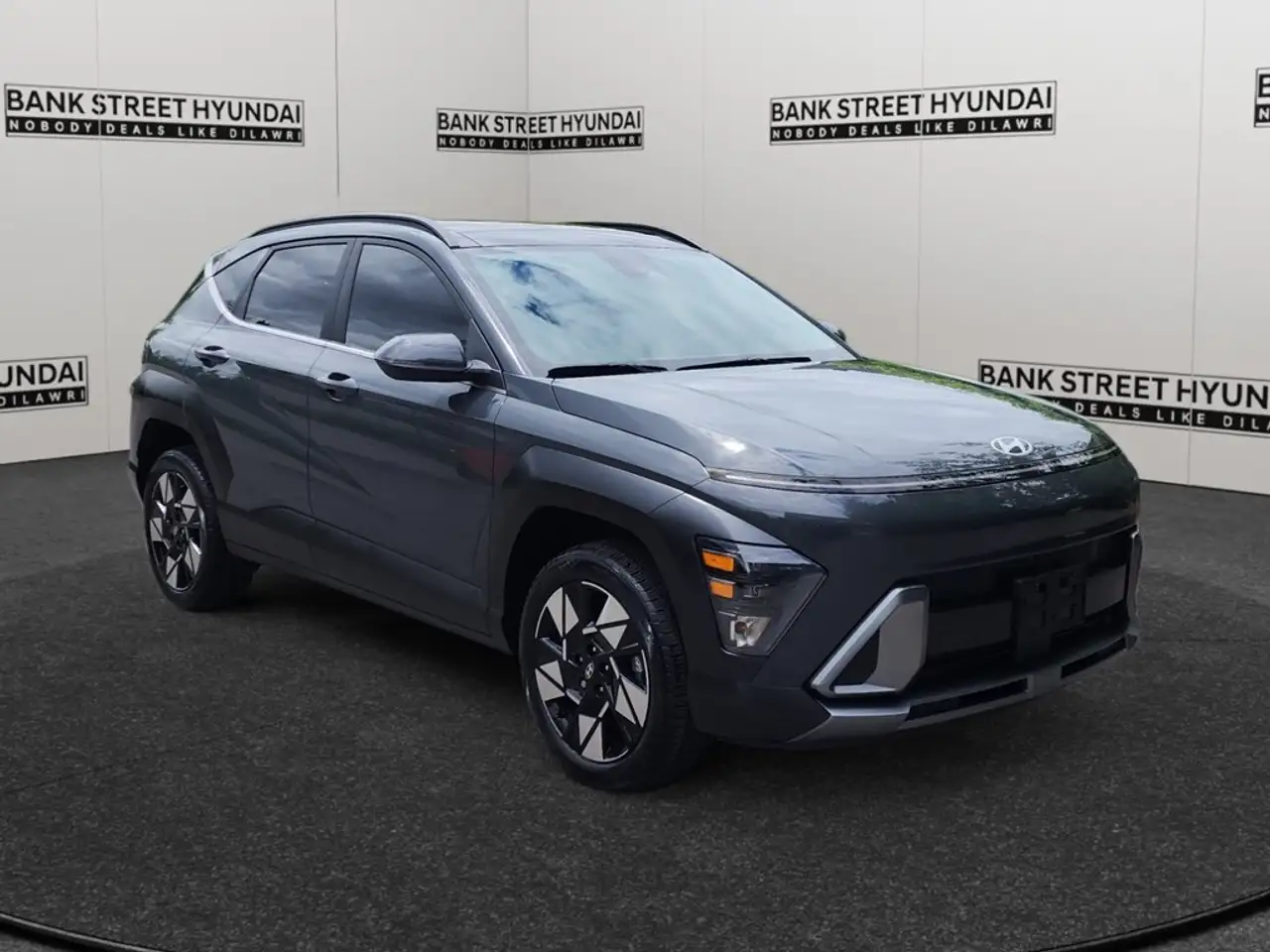 Hyundai KONA снимка Hyundai KONA