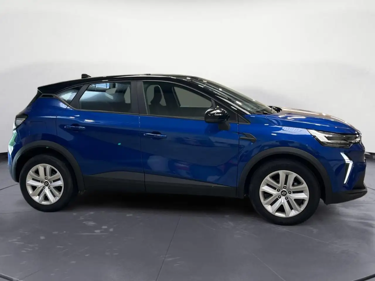 Renault Captur — photo 2
