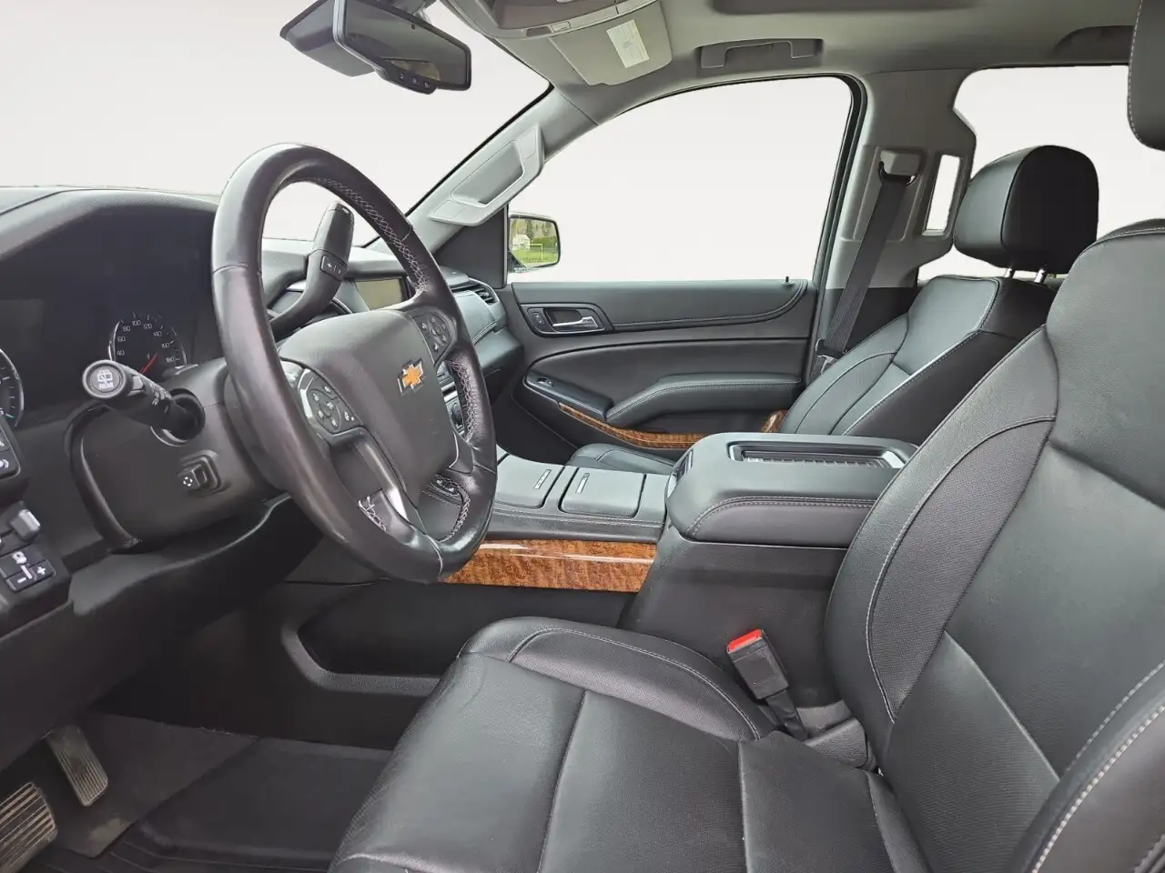 Chevrolet Tahoe снимка Chevrolet Tahoe