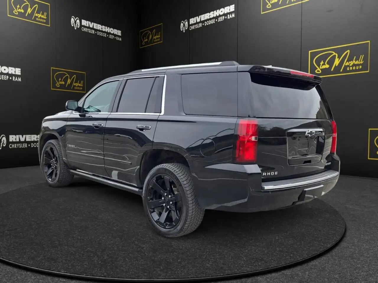 Chevrolet Tahoe снимка Chevrolet Tahoe