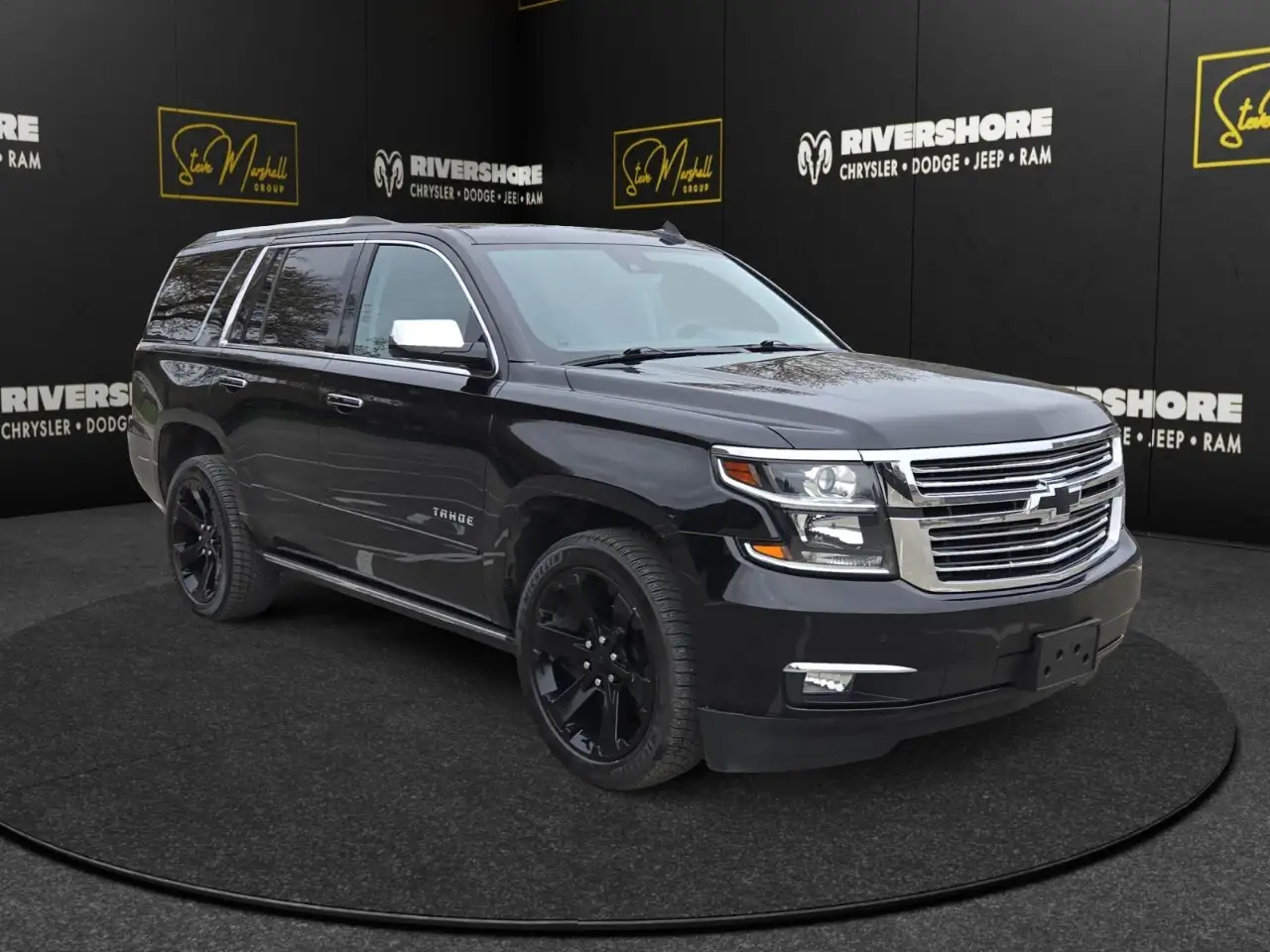 Chevrolet Tahoe снимка Chevrolet Tahoe