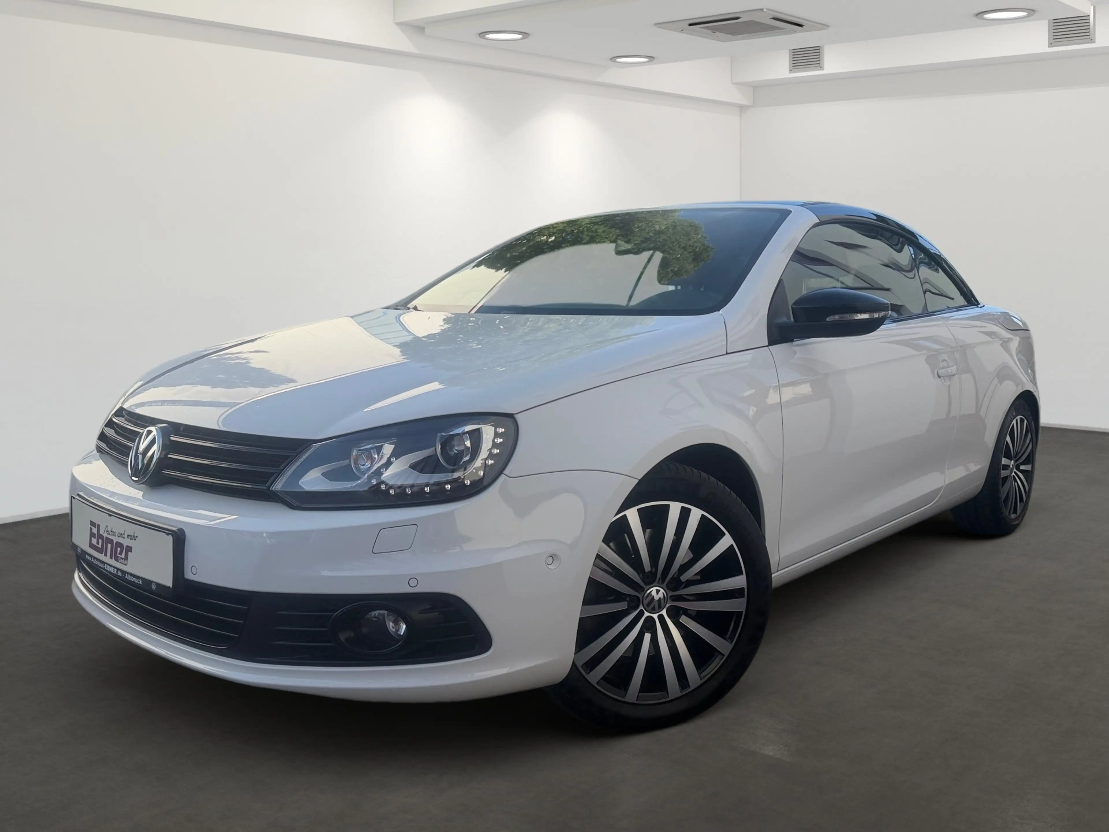 Volkswagen Eos BLACK STYLE PREMIUM 2.0TSI DSG 1.HAND! KAMERA+XENO — photo 2