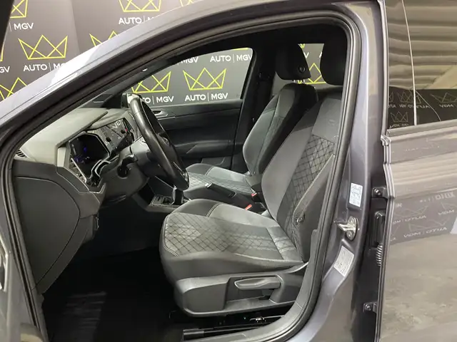 Volkswagen Polo view 8