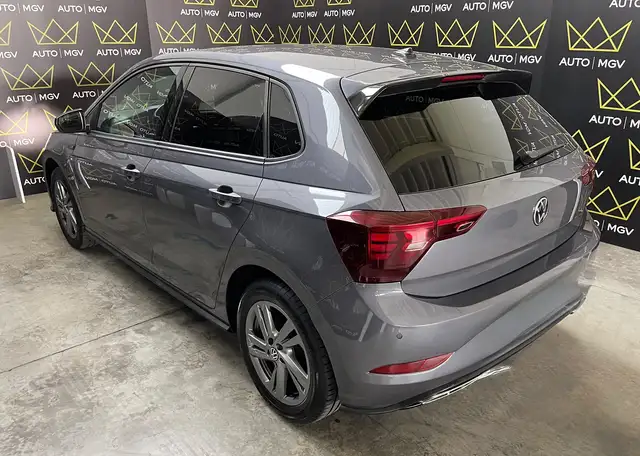 Volkswagen Polo view 6