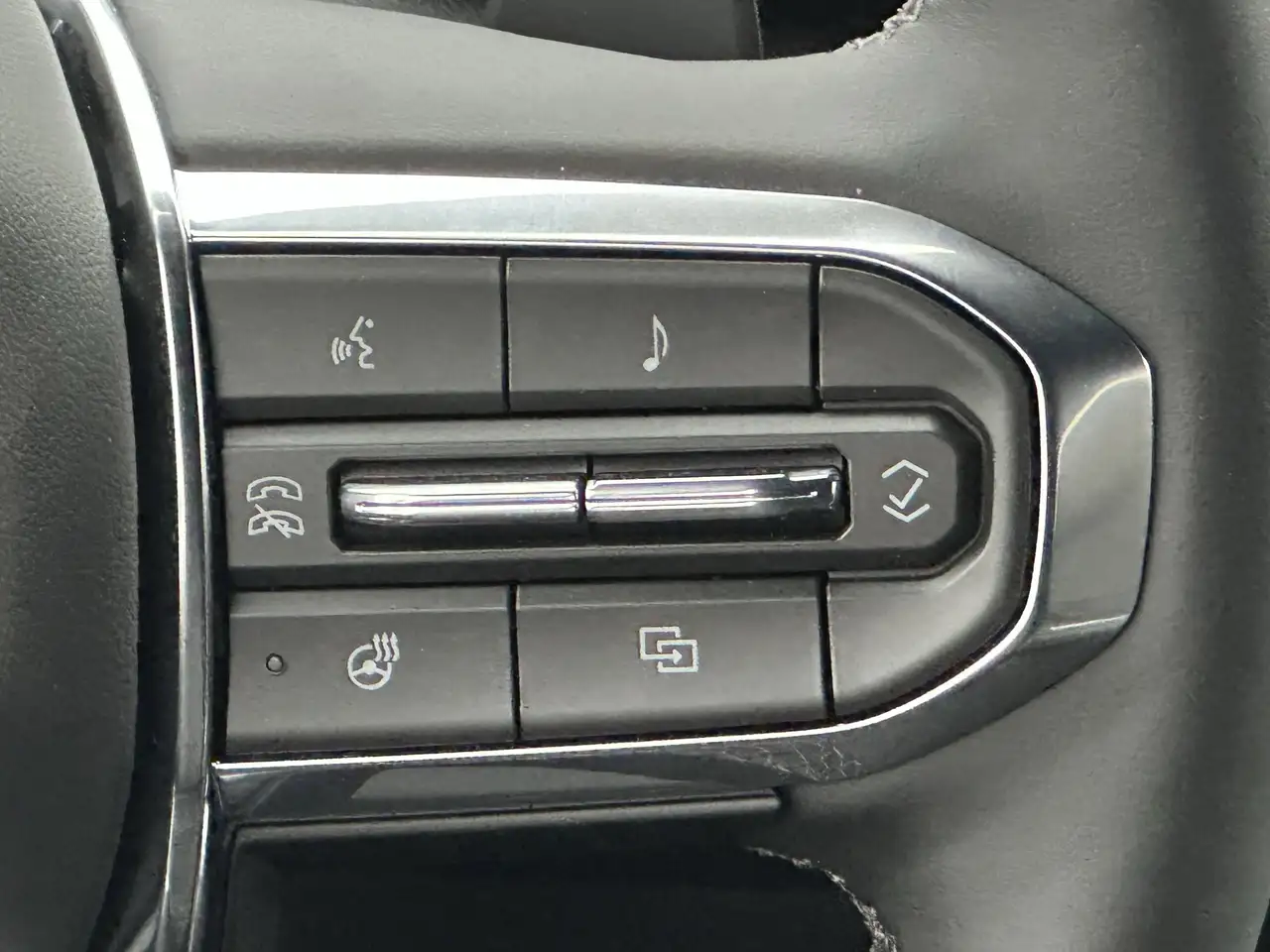 GMC Yukon снимка GMC Yukon